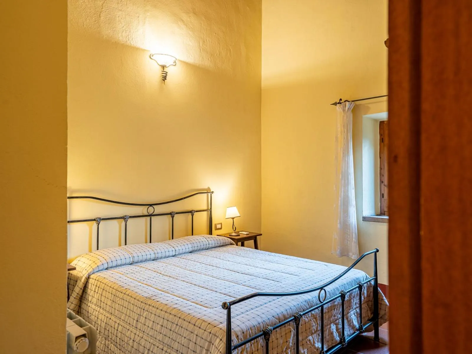 Bed in Antico Borgo Poggiarello