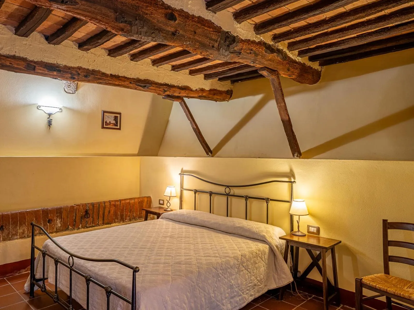 Bed in Antico Borgo Poggiarello