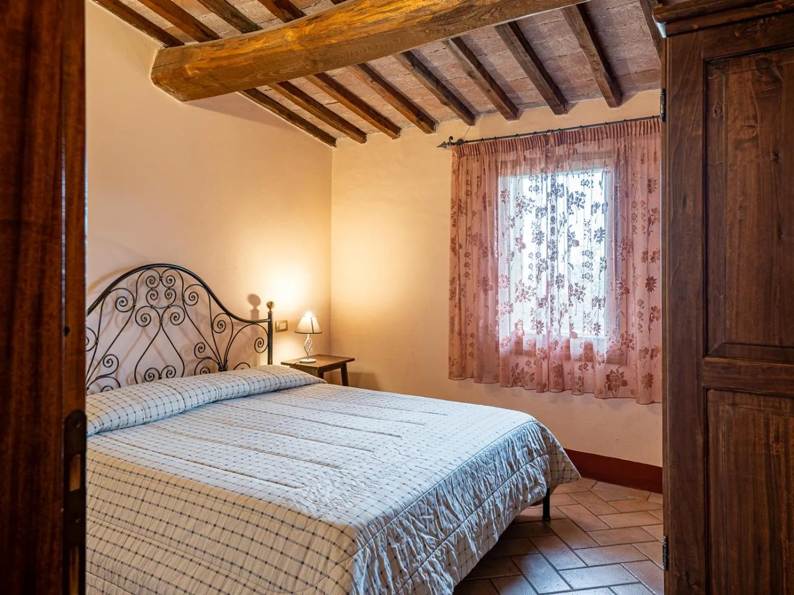 Bed in Antico Borgo Poggiarello