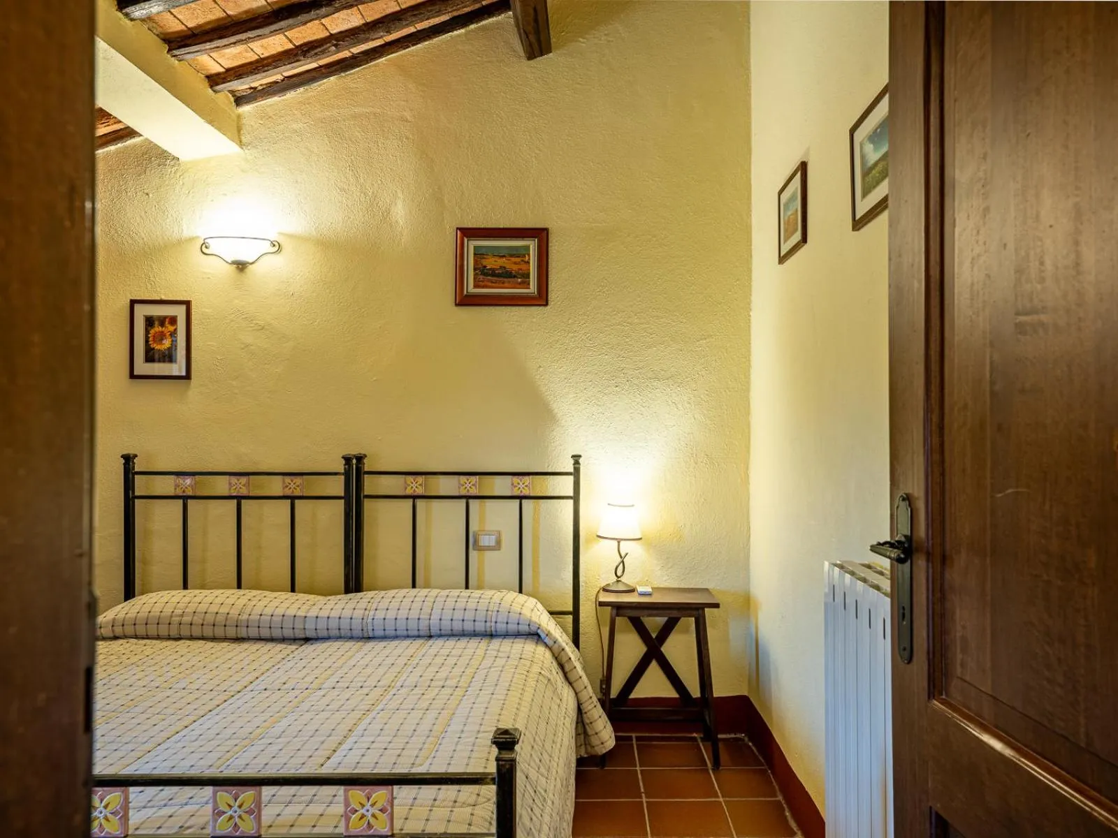 Bed in Antico Borgo Poggiarello