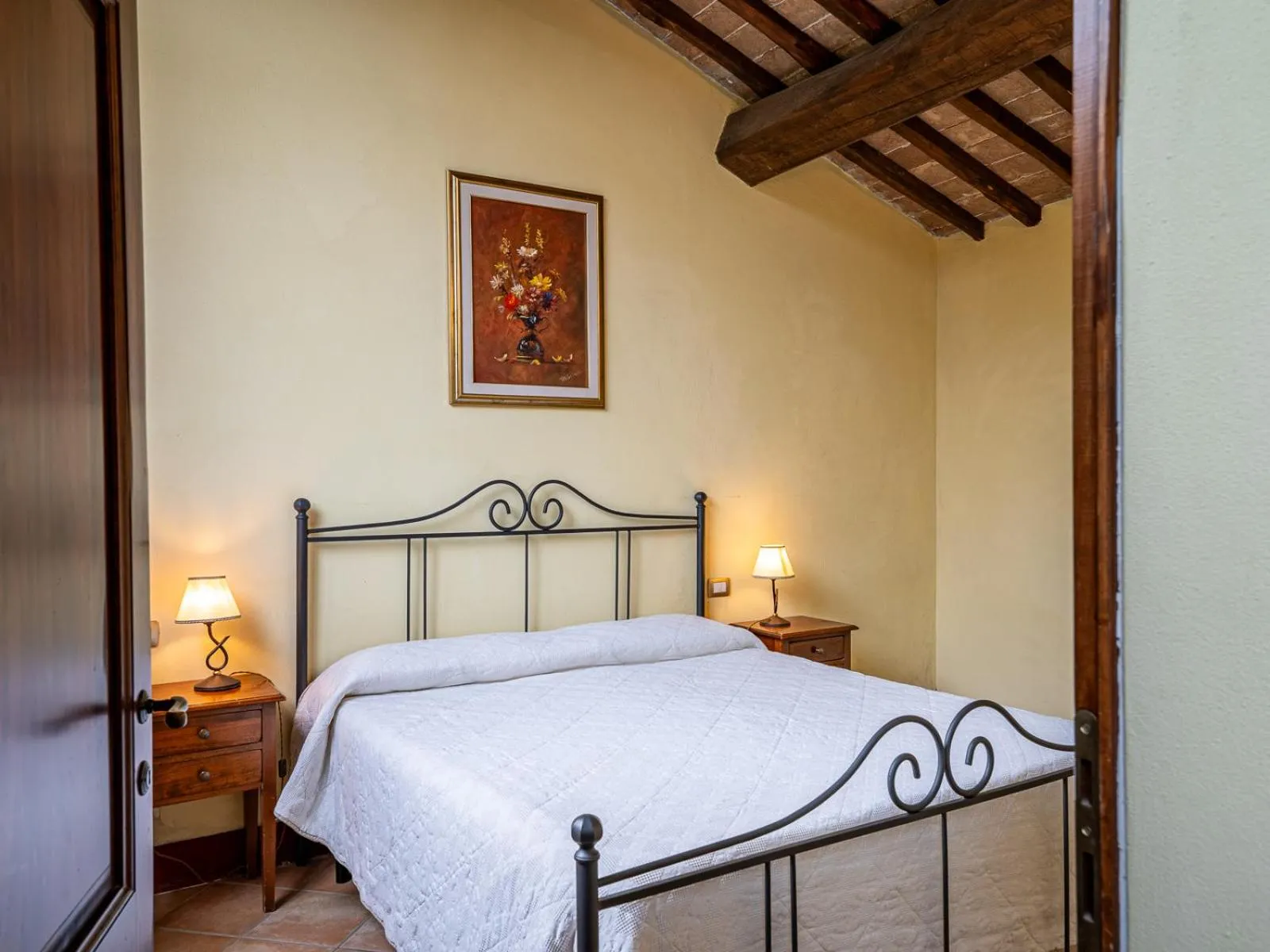Bed in Antico Borgo Poggiarello