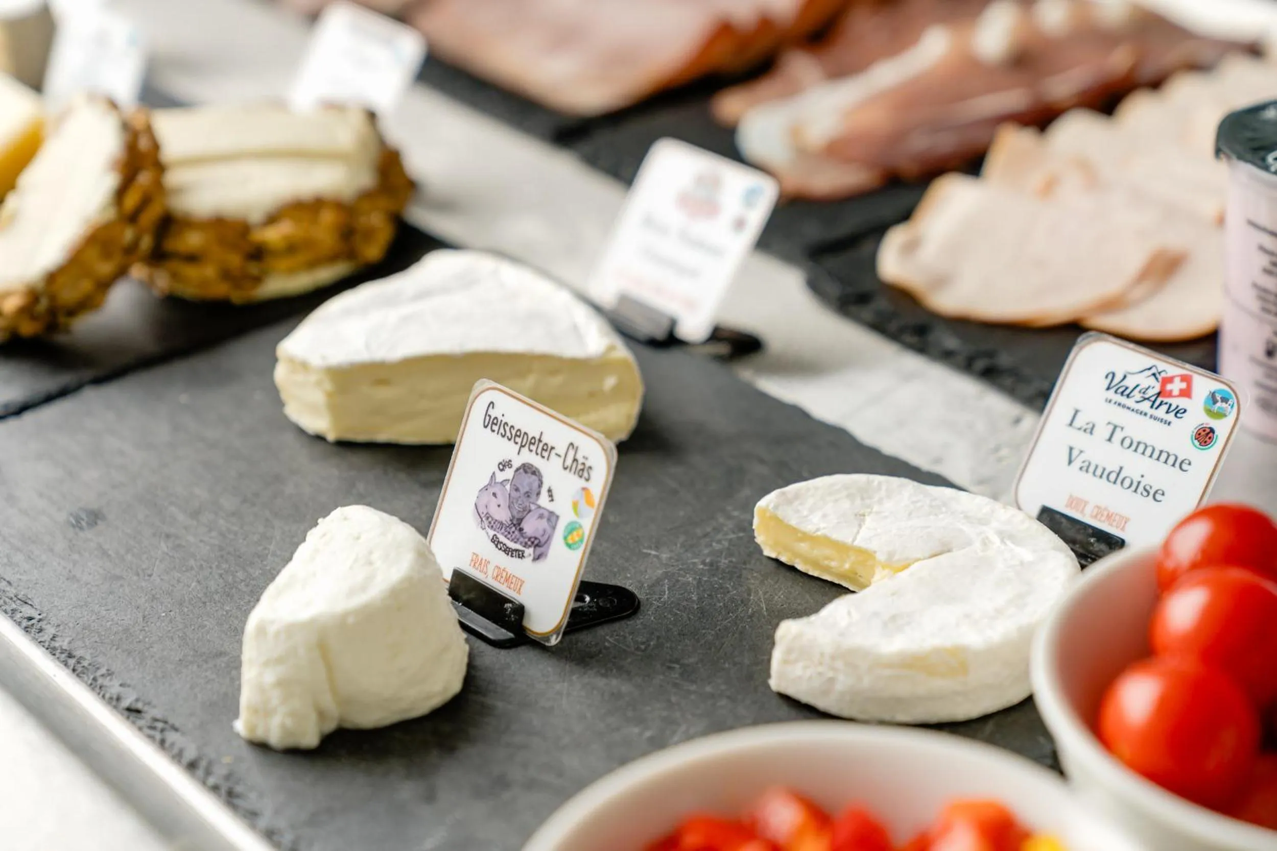 Breakfast in Hotel D Bulle - La Gruyère