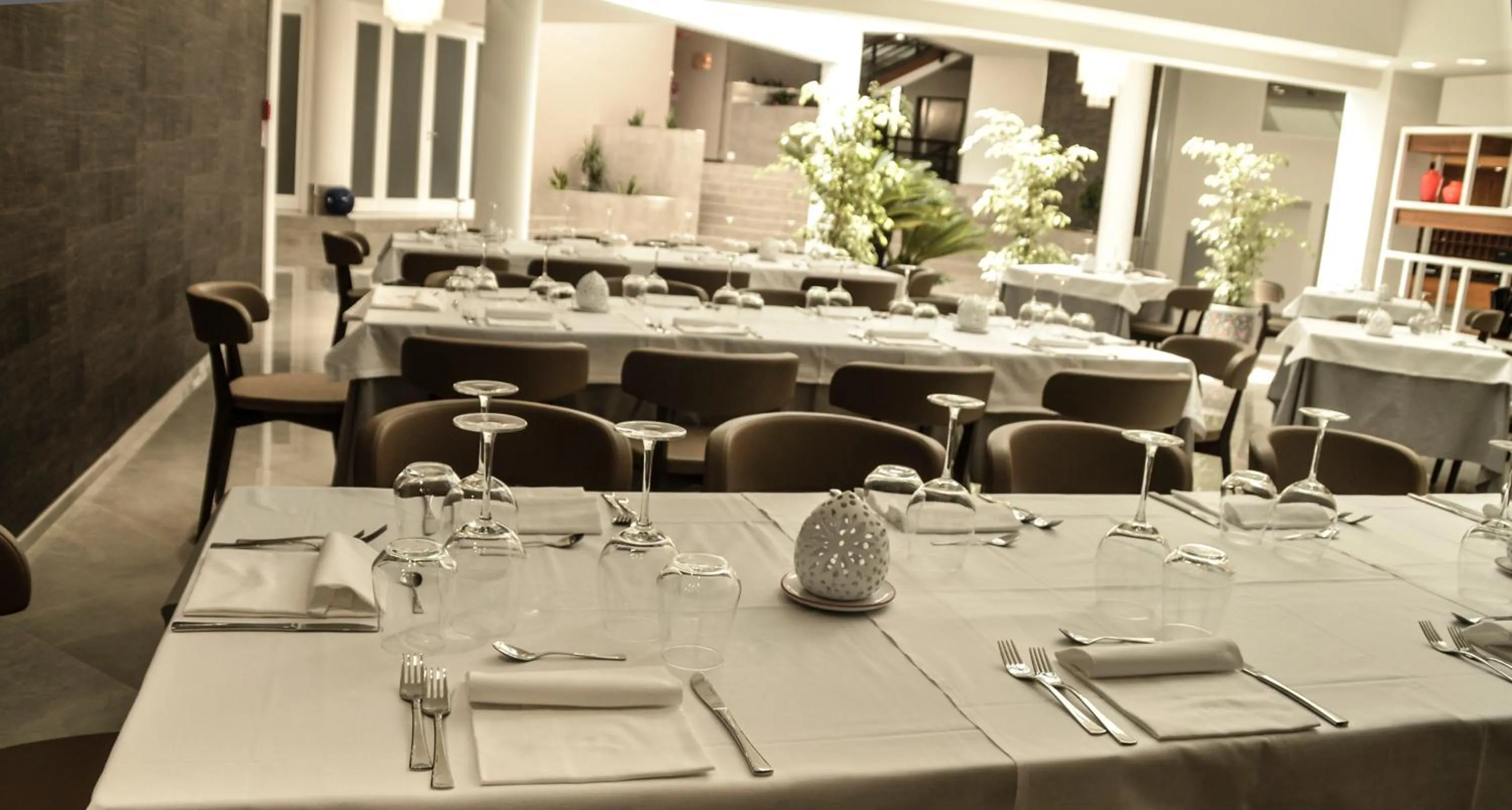 Restaurant/places to eat in D'Aragona Lifestyle Hotel