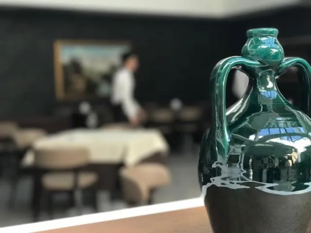 Restaurant/places to eat in D'Aragona Lifestyle Hotel