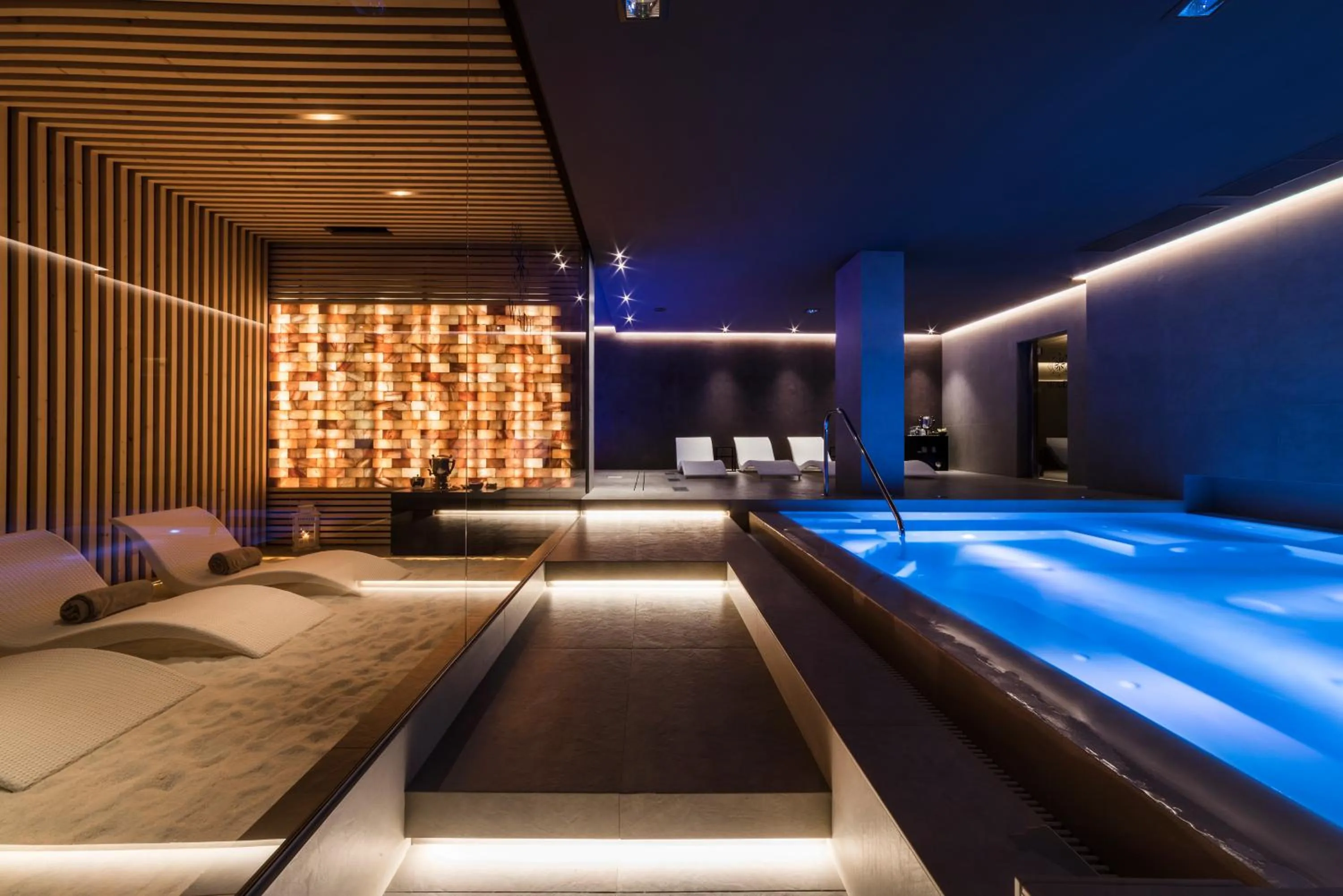 D'Aragona Lifestyle Hotel