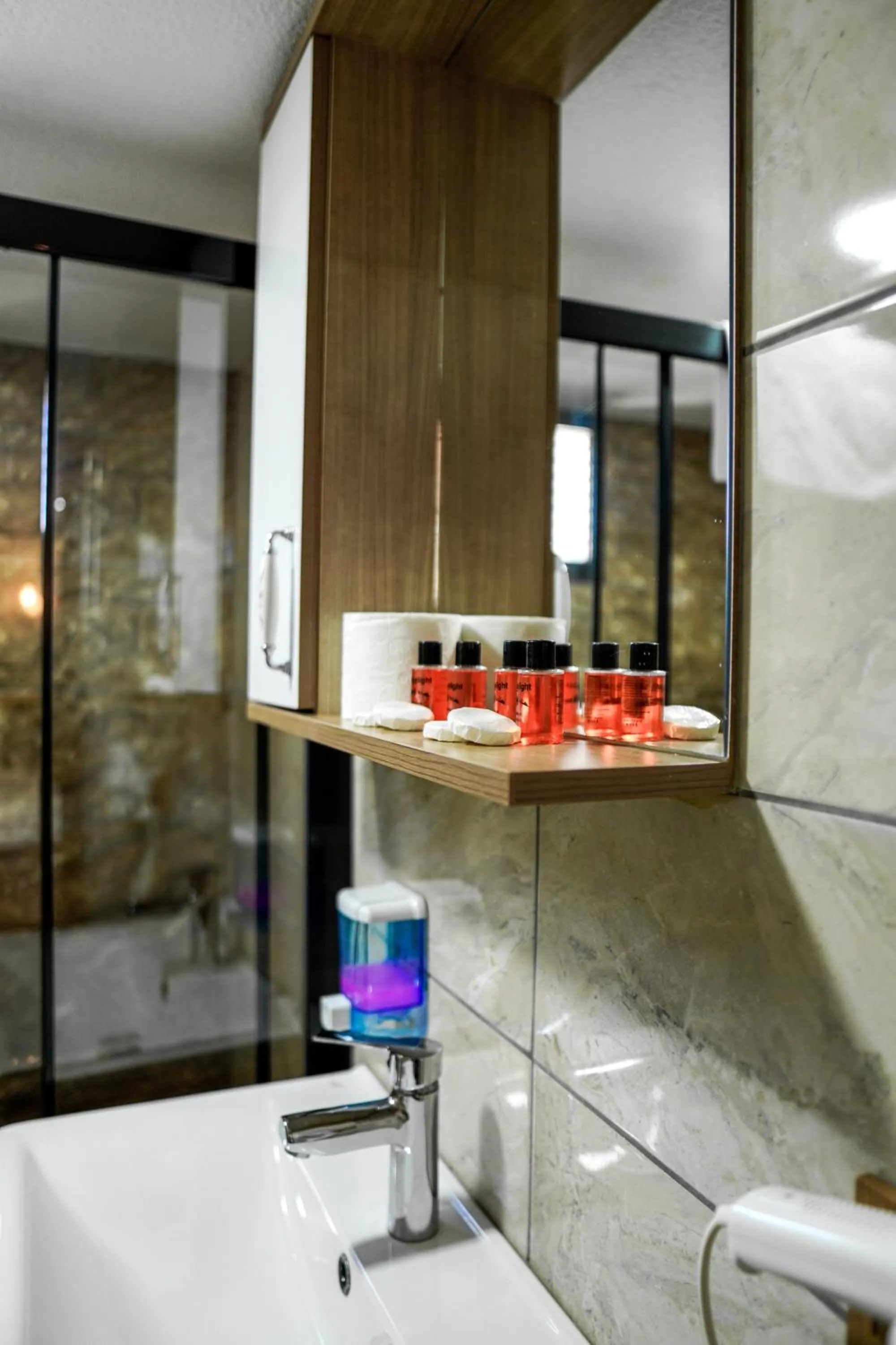 Bathroom in LAOS OTEL