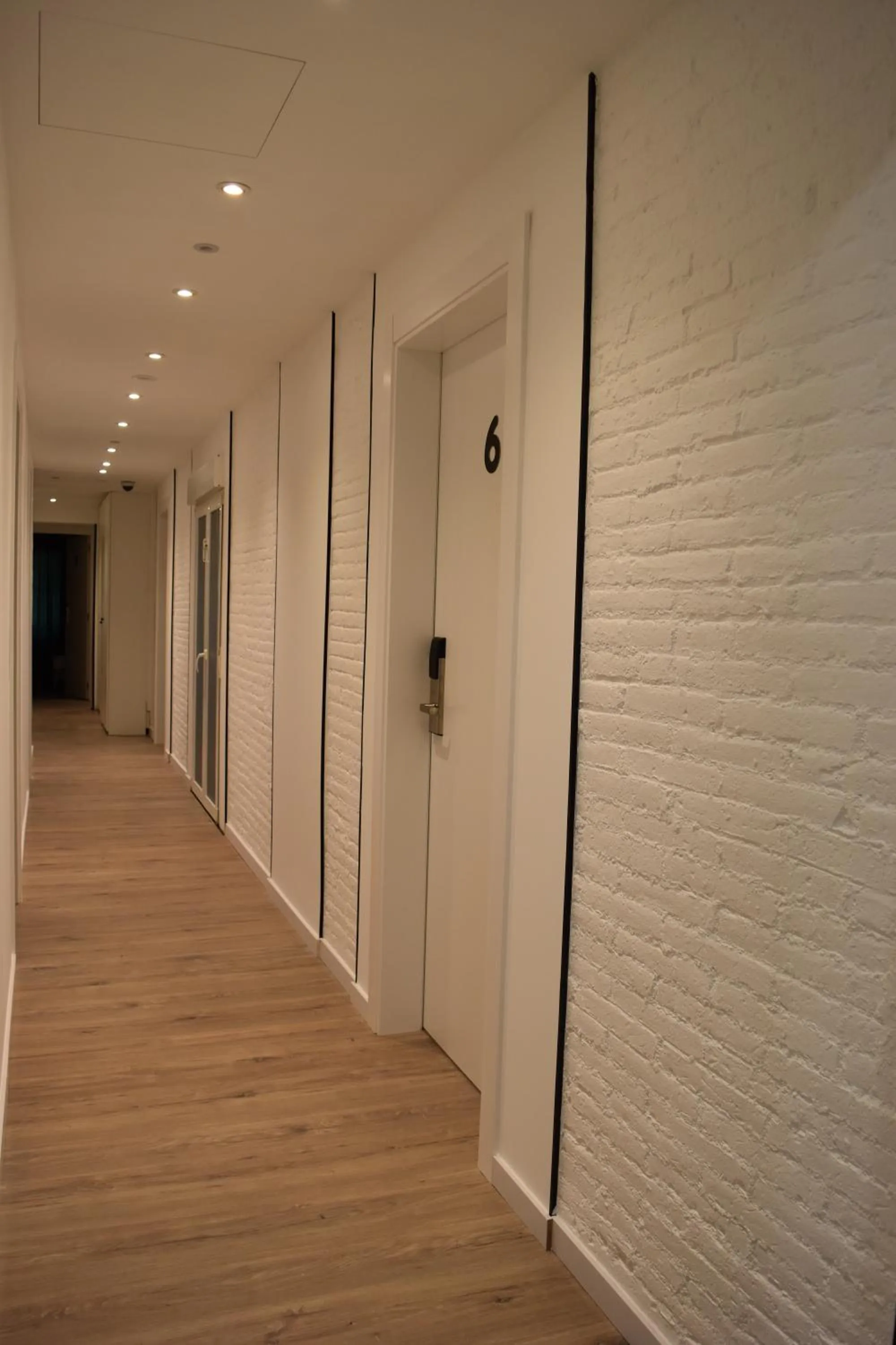 Area and facilities in Casp Green House