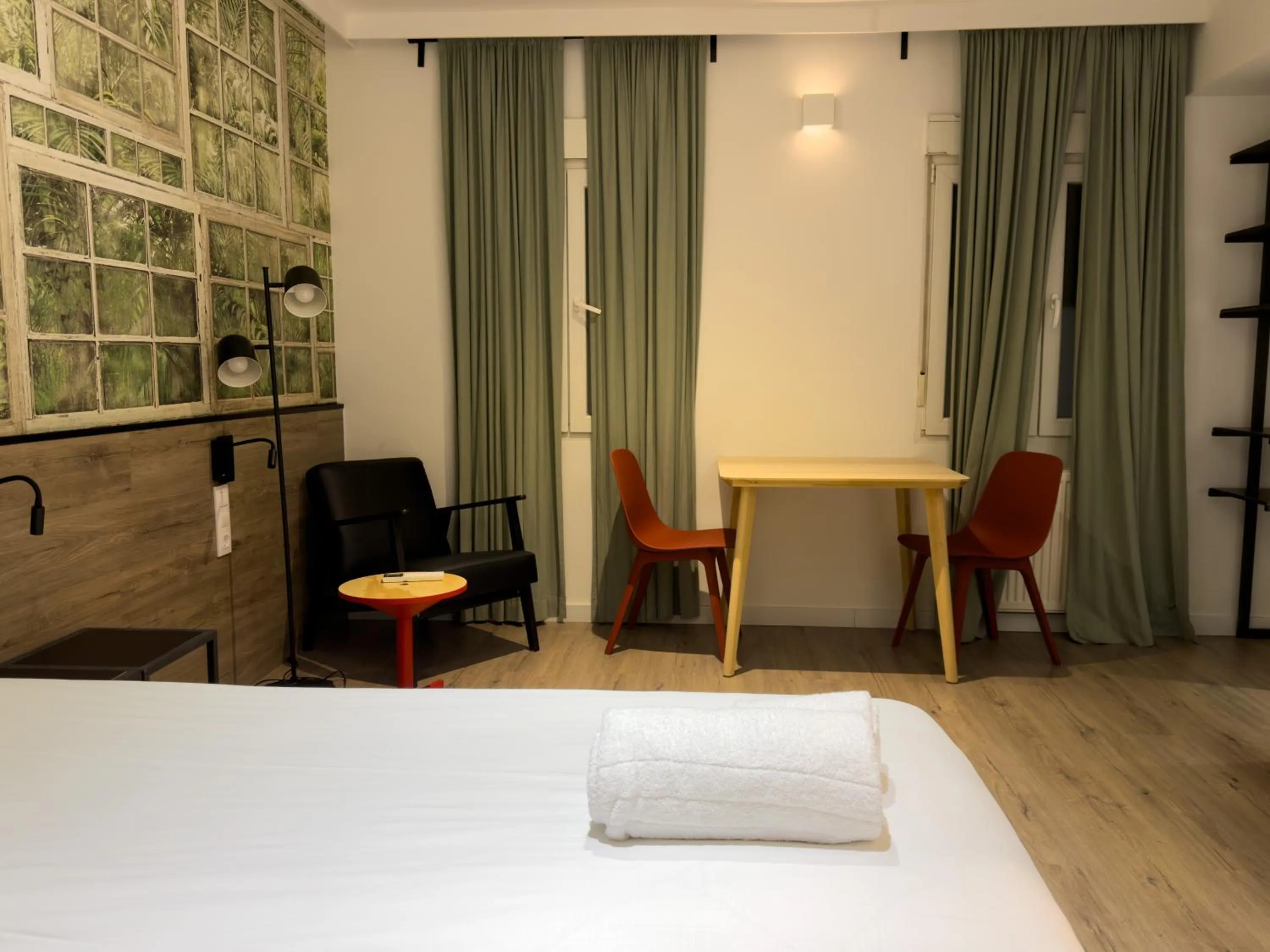 Bedroom, Bed in Casp Green House