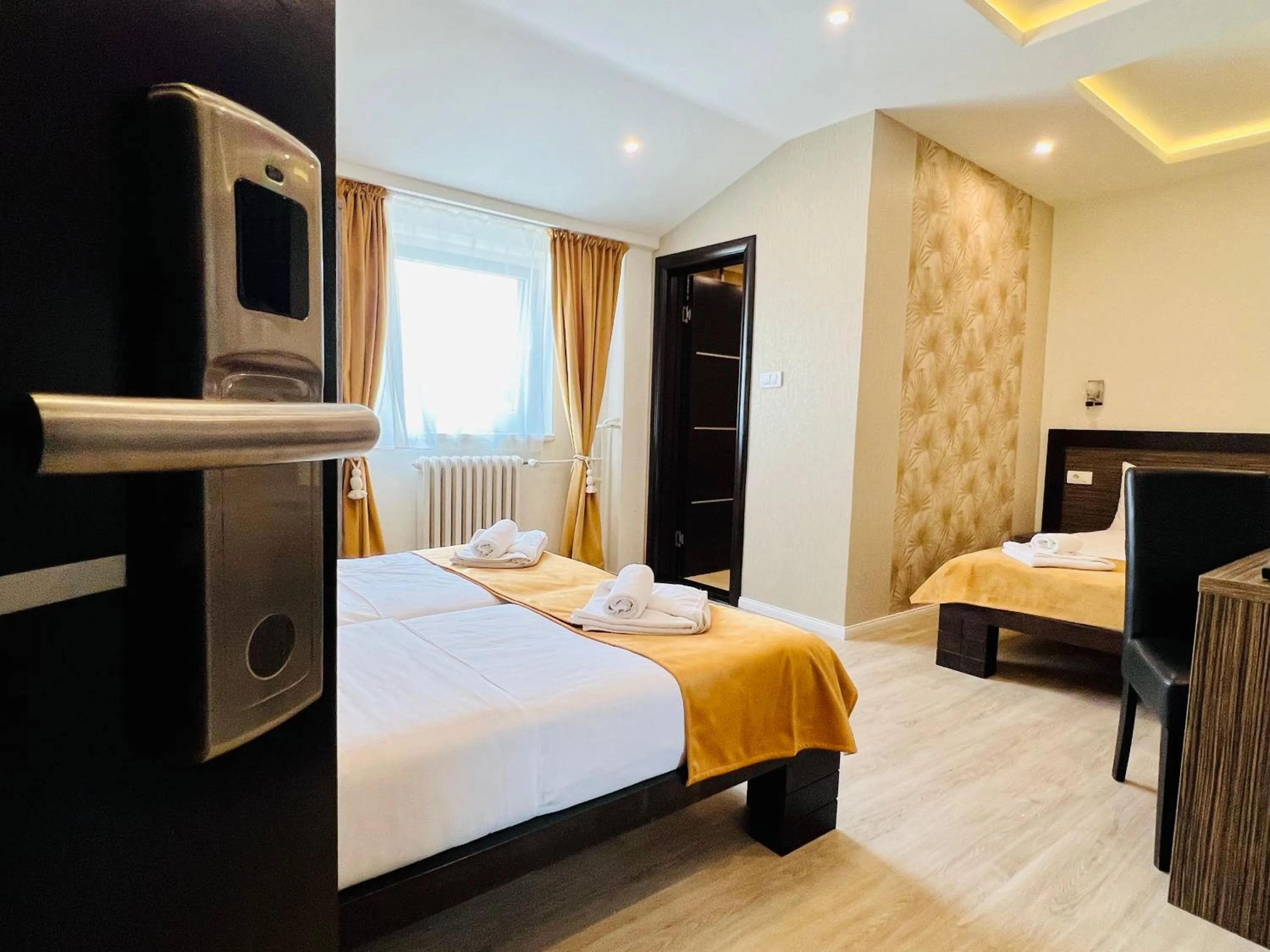 Bedroom, Bed in Side One Design Hotel Garni
