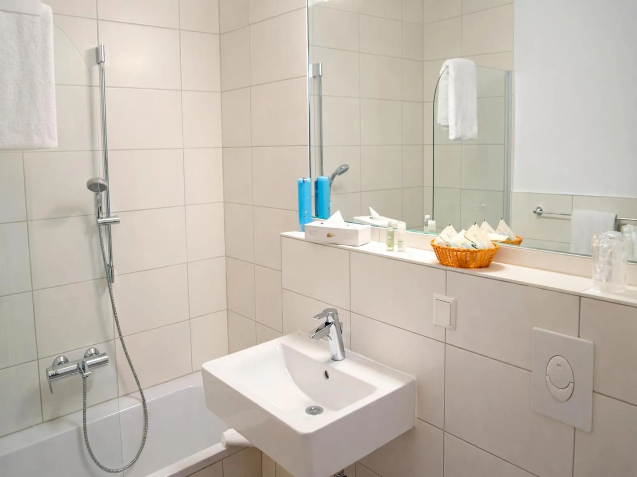 Bathroom in Bernsteinsee Hotel and Ferien by Palette Resorts