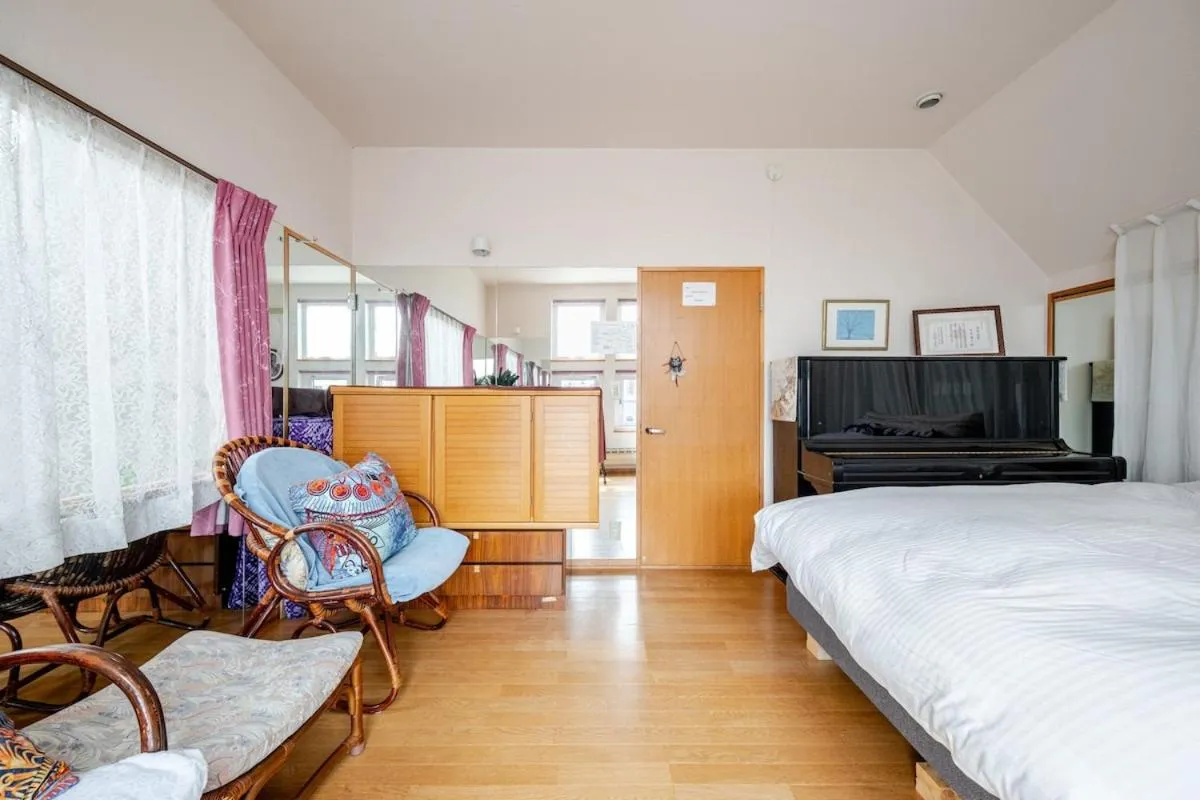 Photo of the whole room, Bed in Sapporoの実家 B&B Yoshida