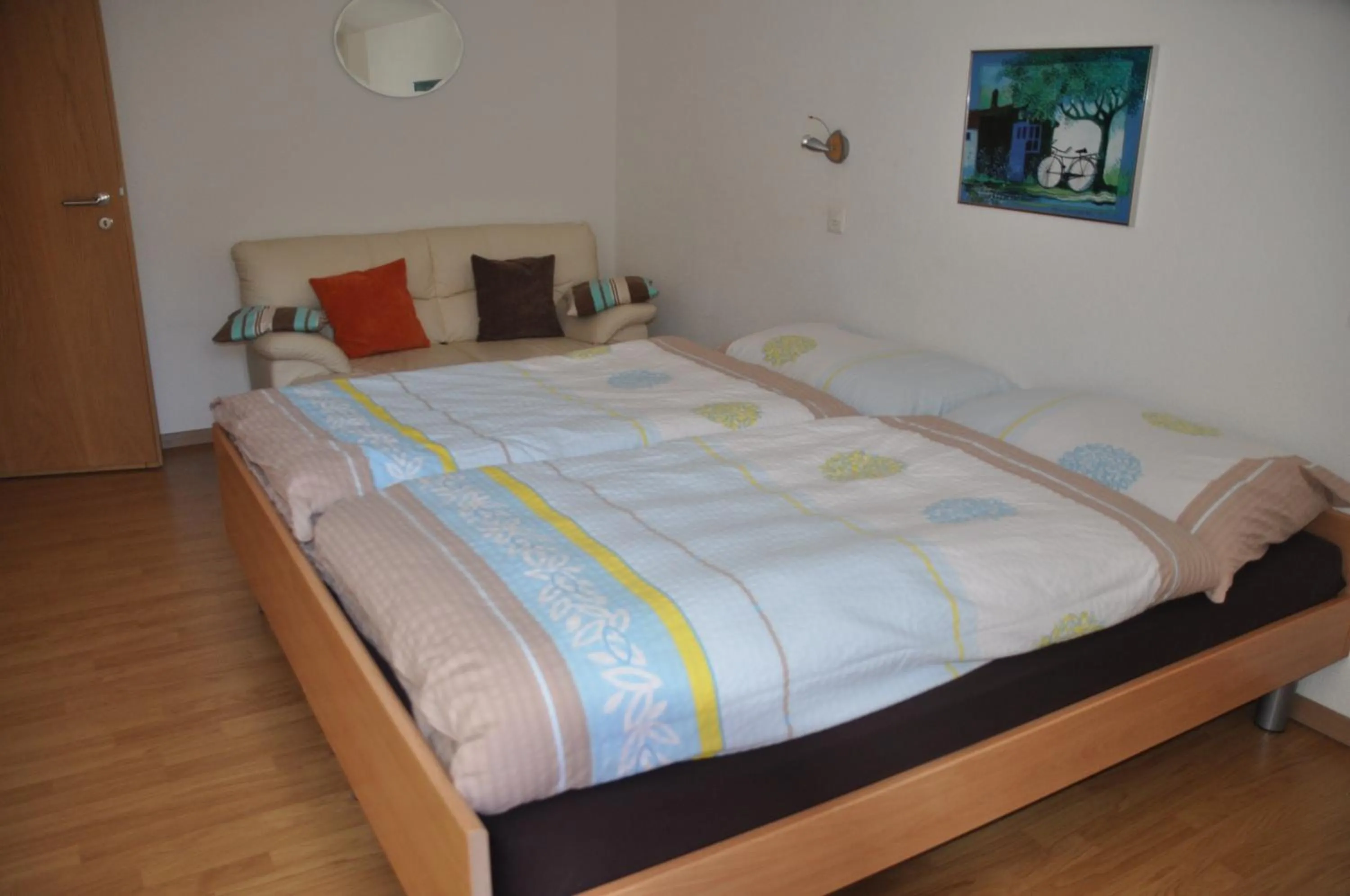 Bed in Apartmenthaus Holiday