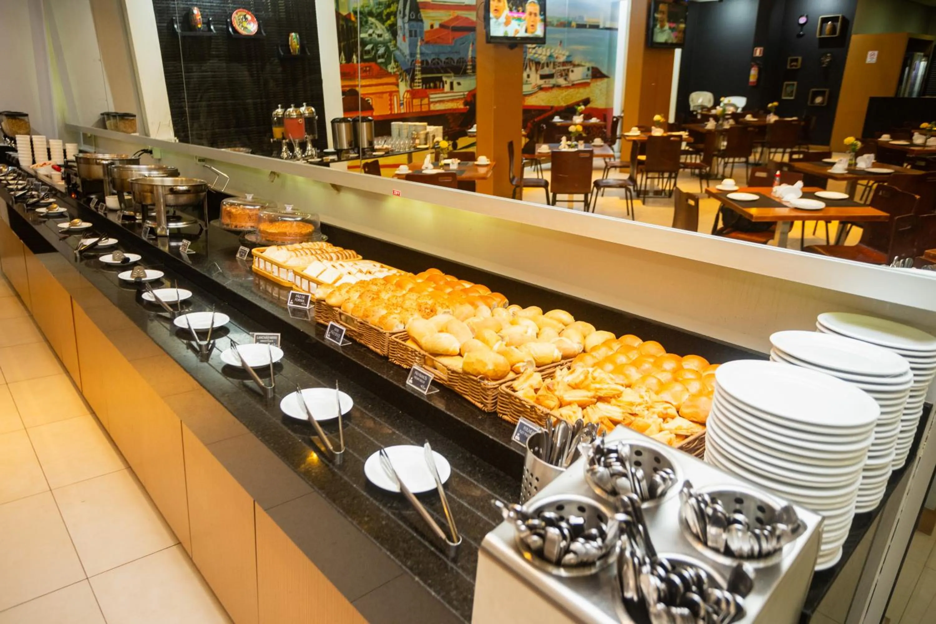 Food and drinks in ibis Styles Belém do Pará