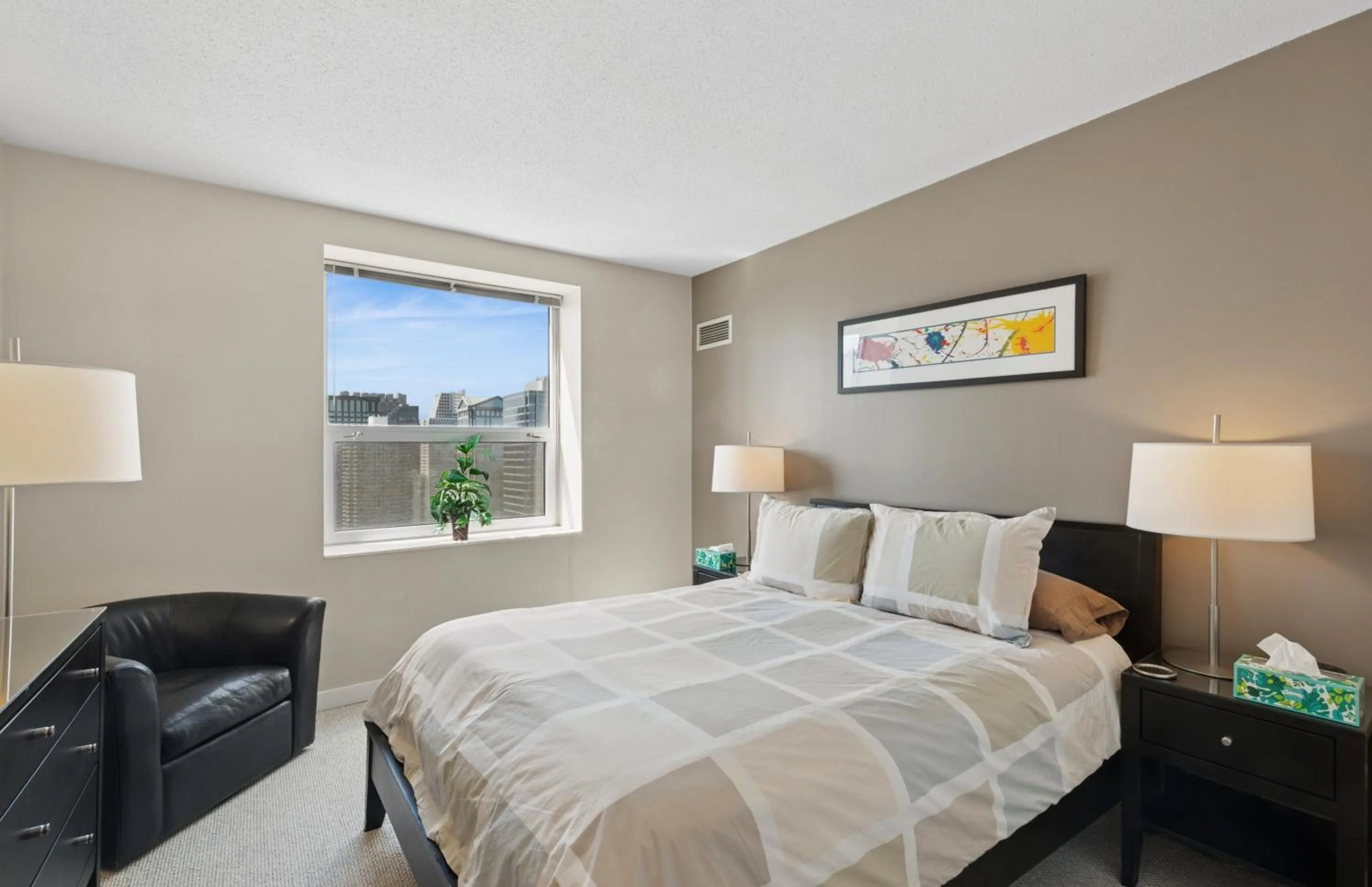 Bedroom, Bed in The Penthouse at Grand Plaza