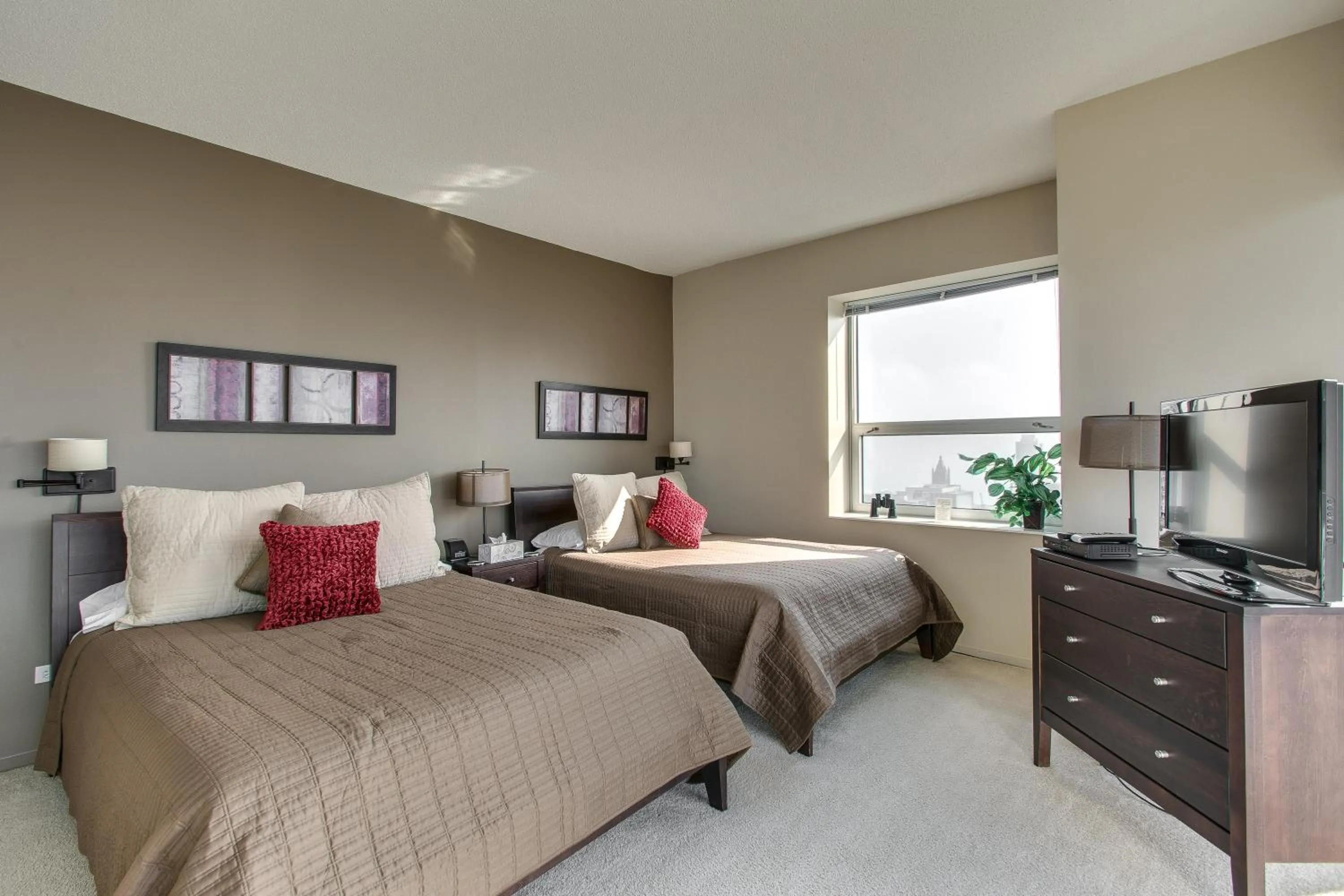 Bedroom, Bed in The Penthouse at Grand Plaza