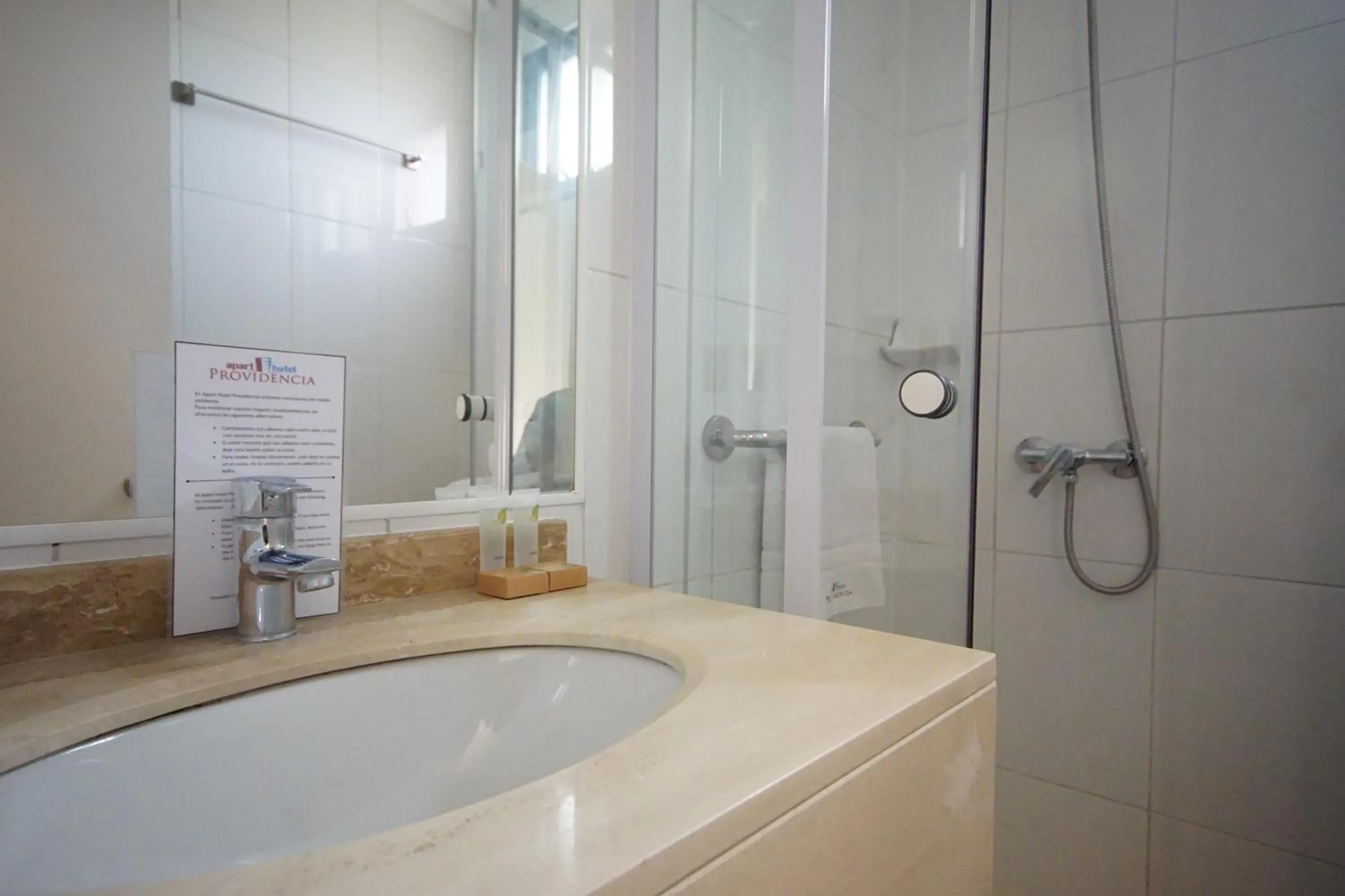 Shower in Apart Hotel Providencia