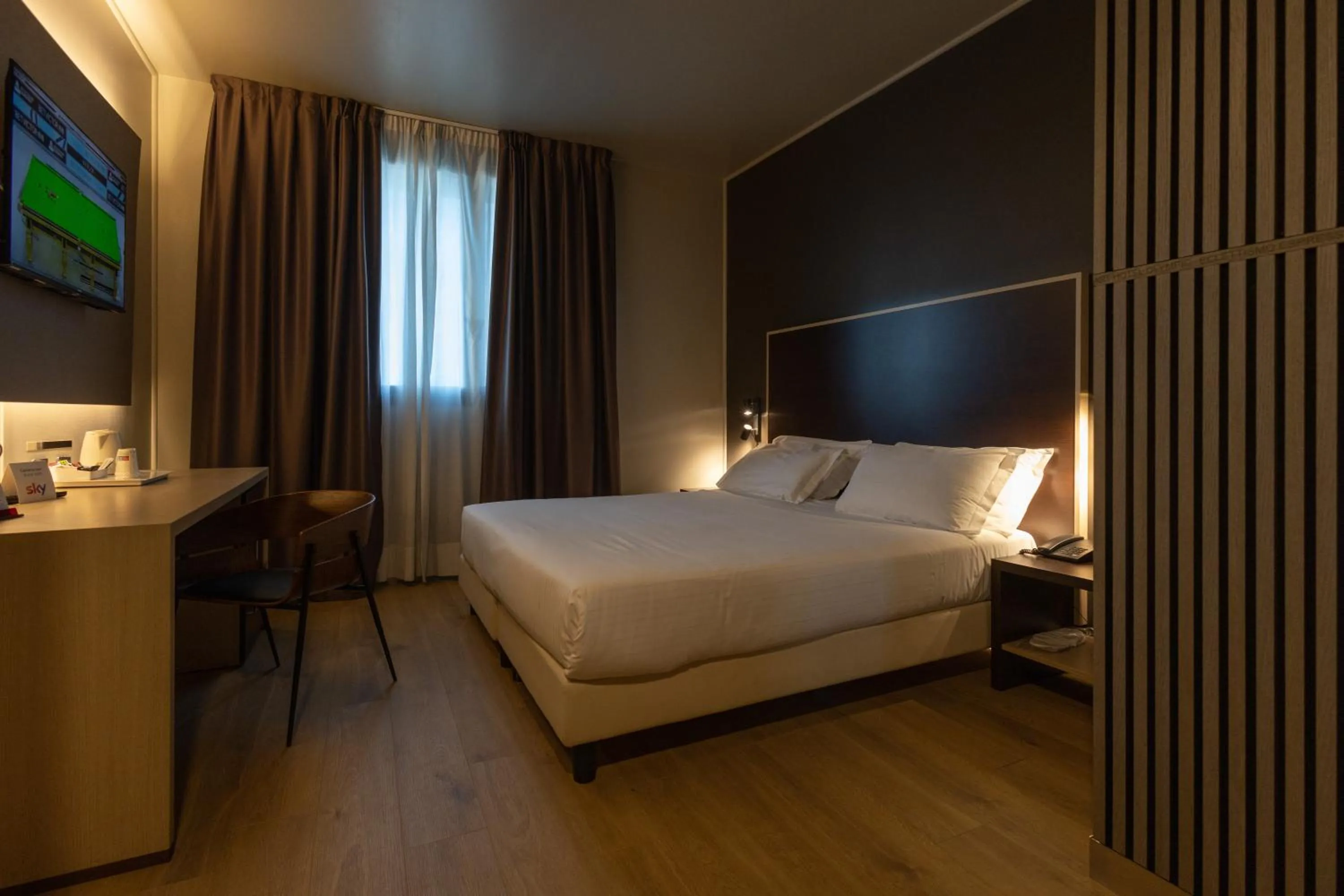 Bed in Art Hotel Olympic