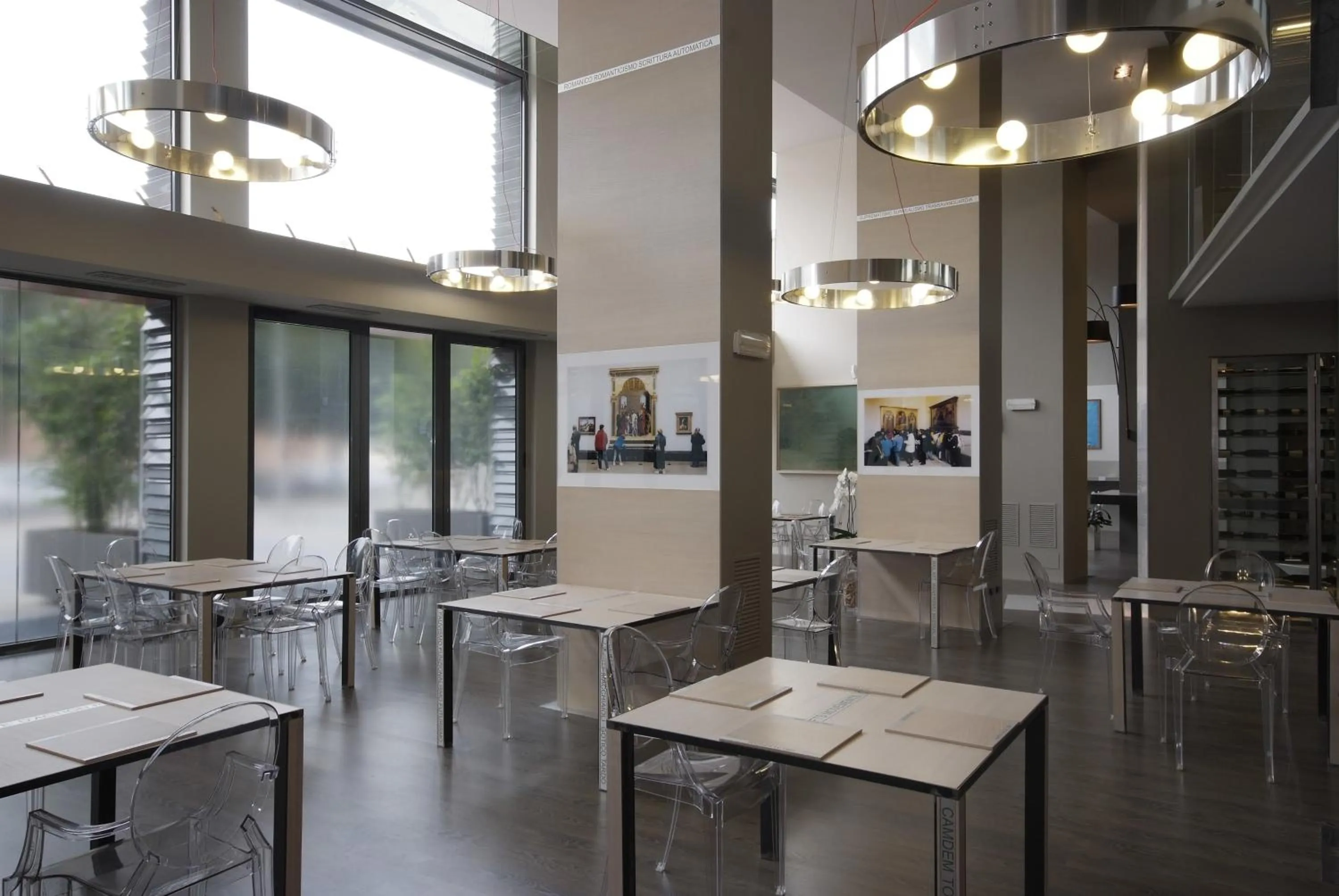 Restaurant/places to eat in Art Hotel Olympic