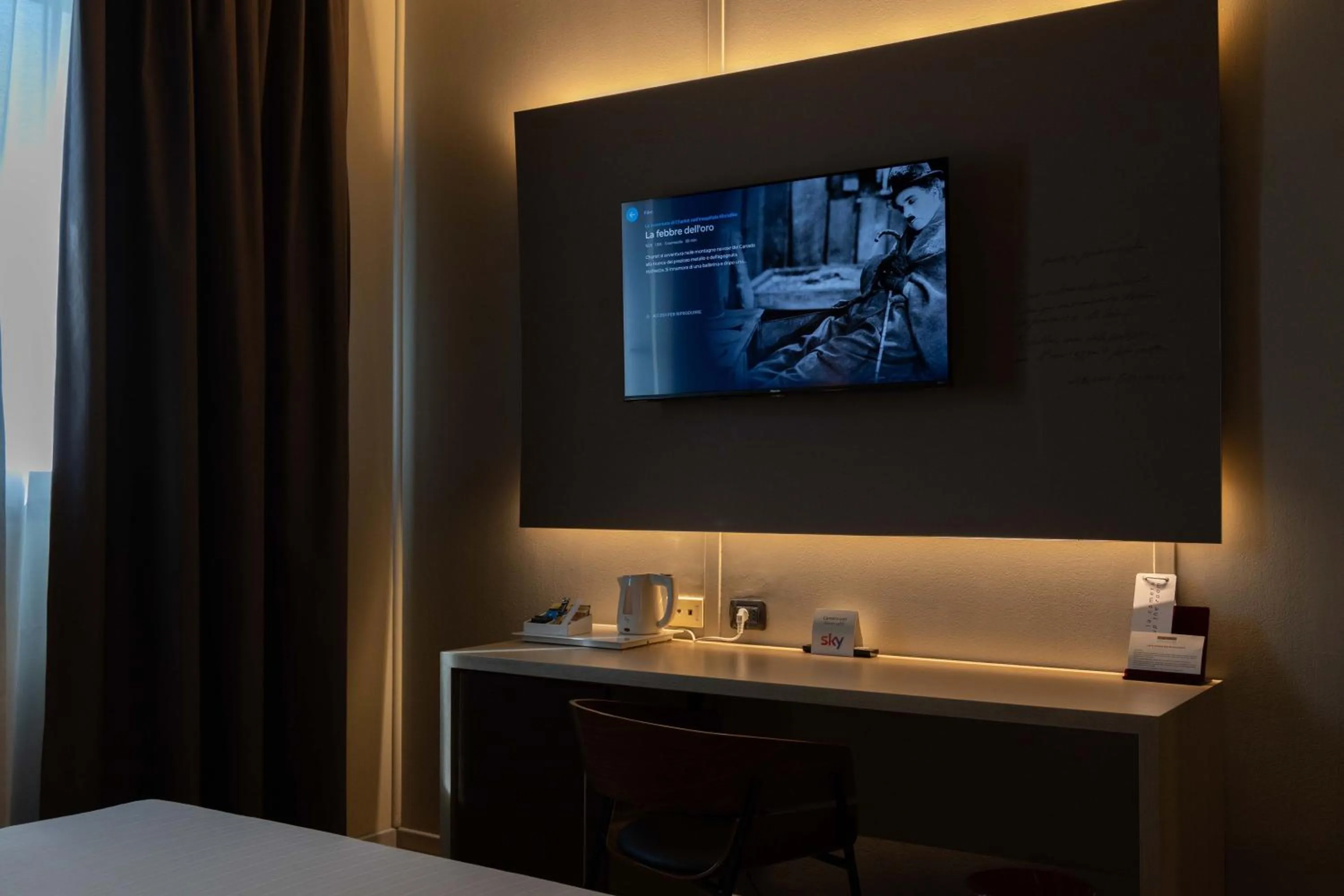 Bedroom, Bed in Art Hotel Olympic