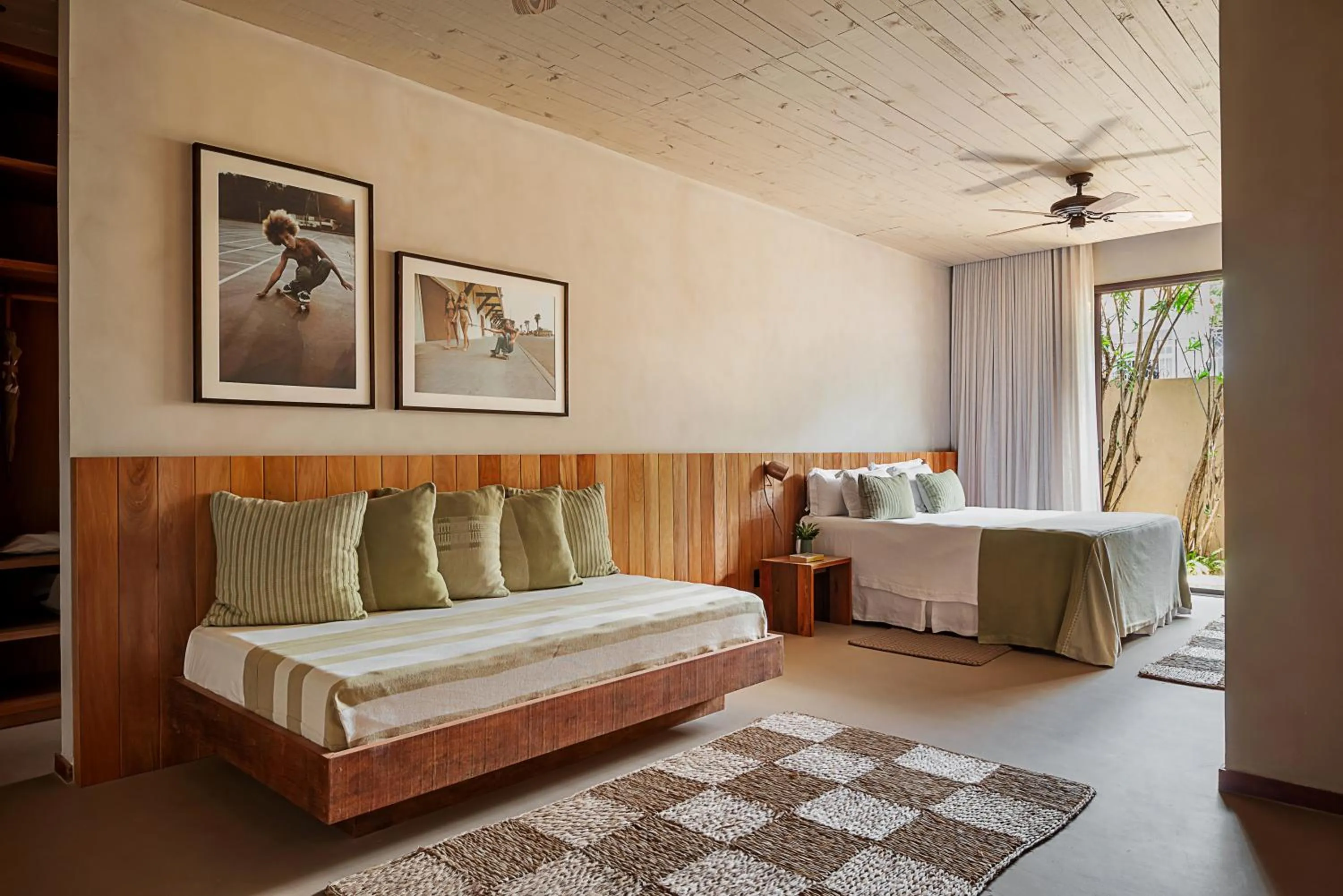 Bed in Barracuda Boutique