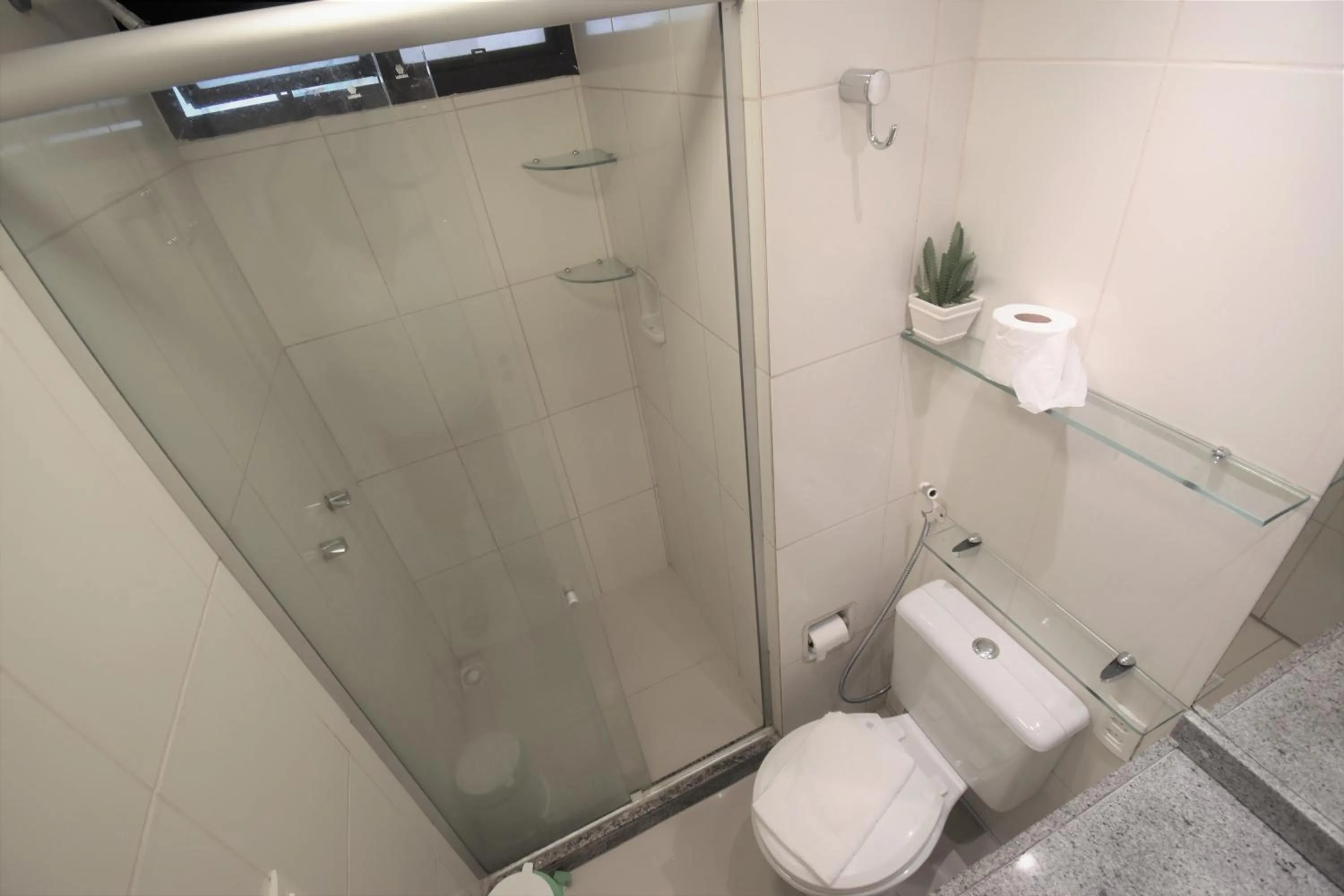 Shower in Seaflats - Meireles - Villa Costeira