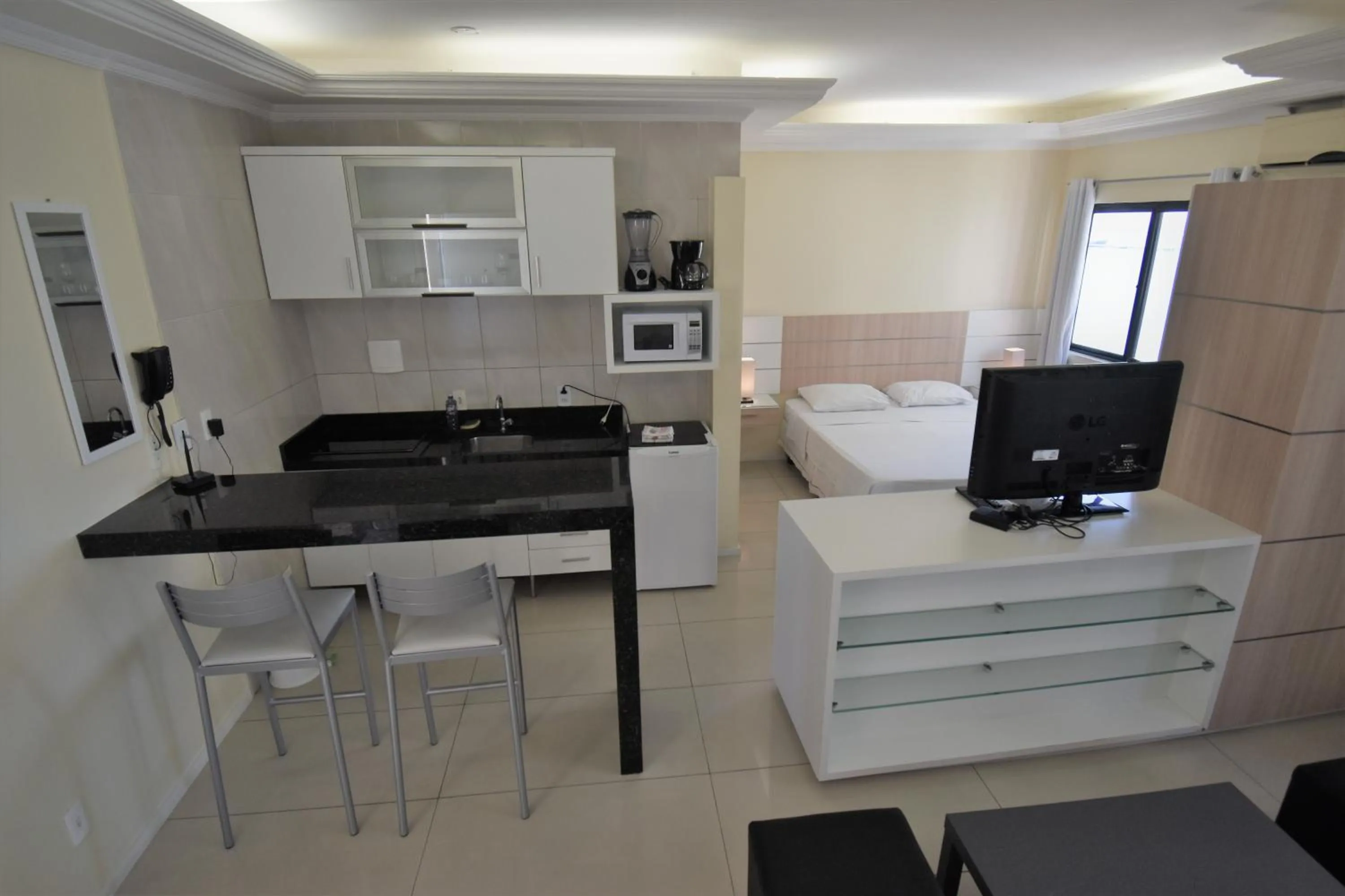 Kitchen or kitchenette in Seaflats - Meireles - Villa Costeira