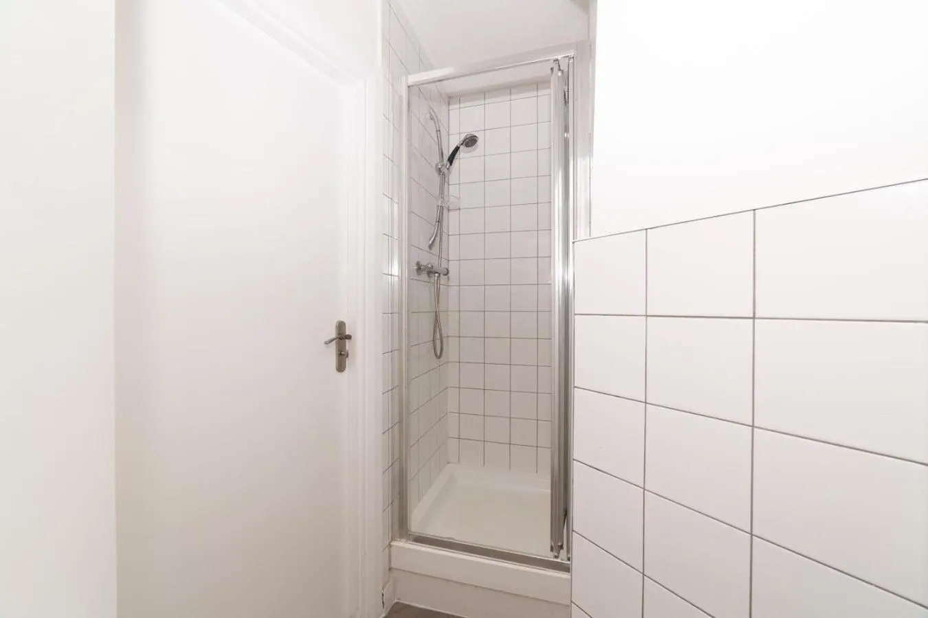 Bathroom in Diana Hotel Near Wembley Self Serviced Apartments