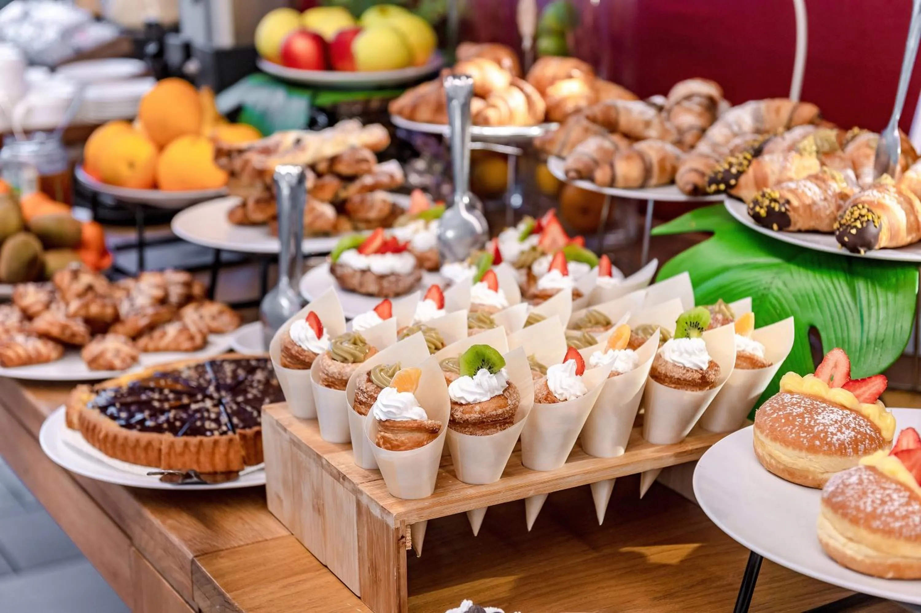 Breakfast in Domino Suite Hotel & Residence