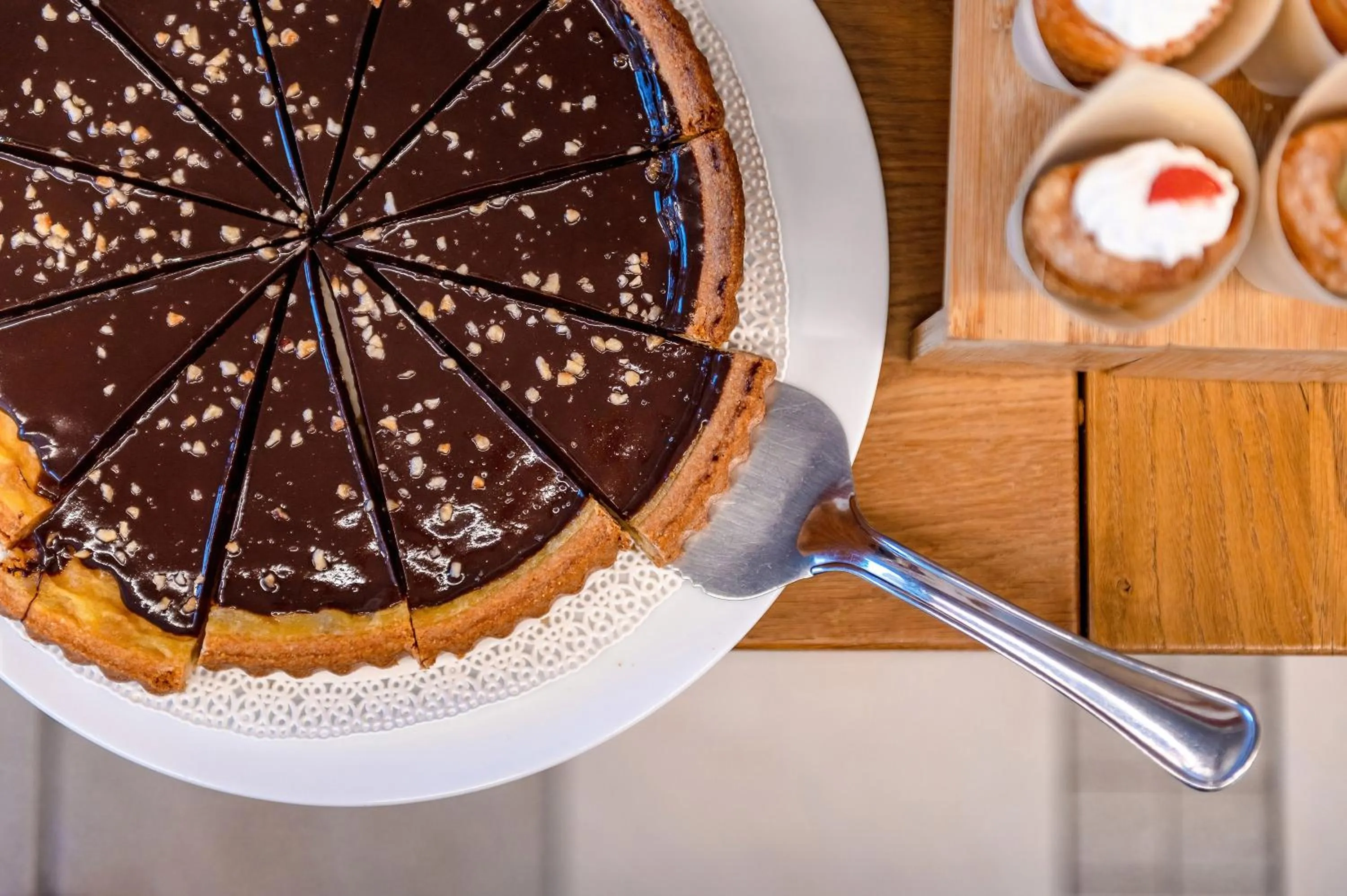 Breakfast in Domino Suite Hotel & Residence