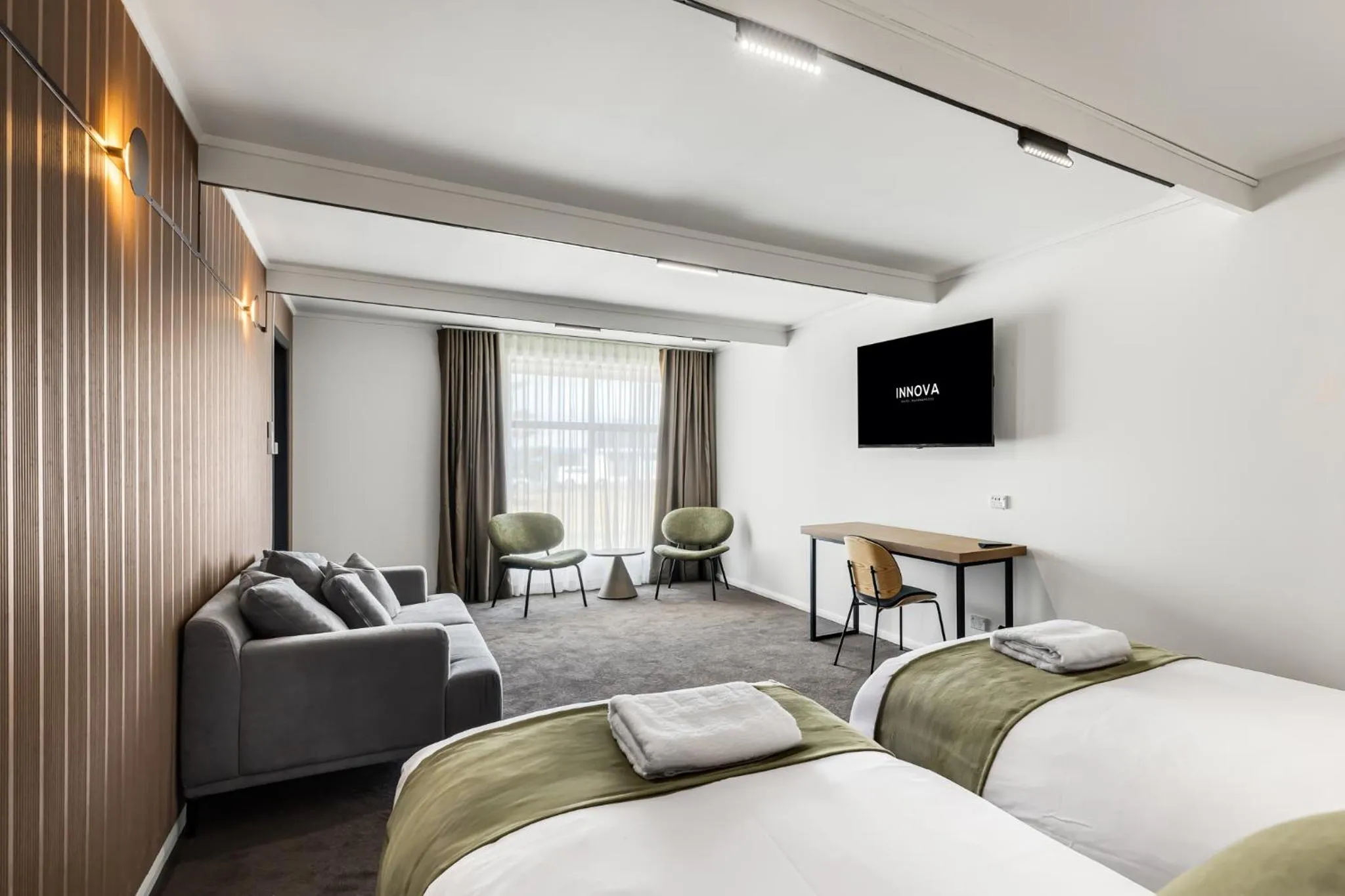 Superior Family Room in Innova Motel Warrnambool