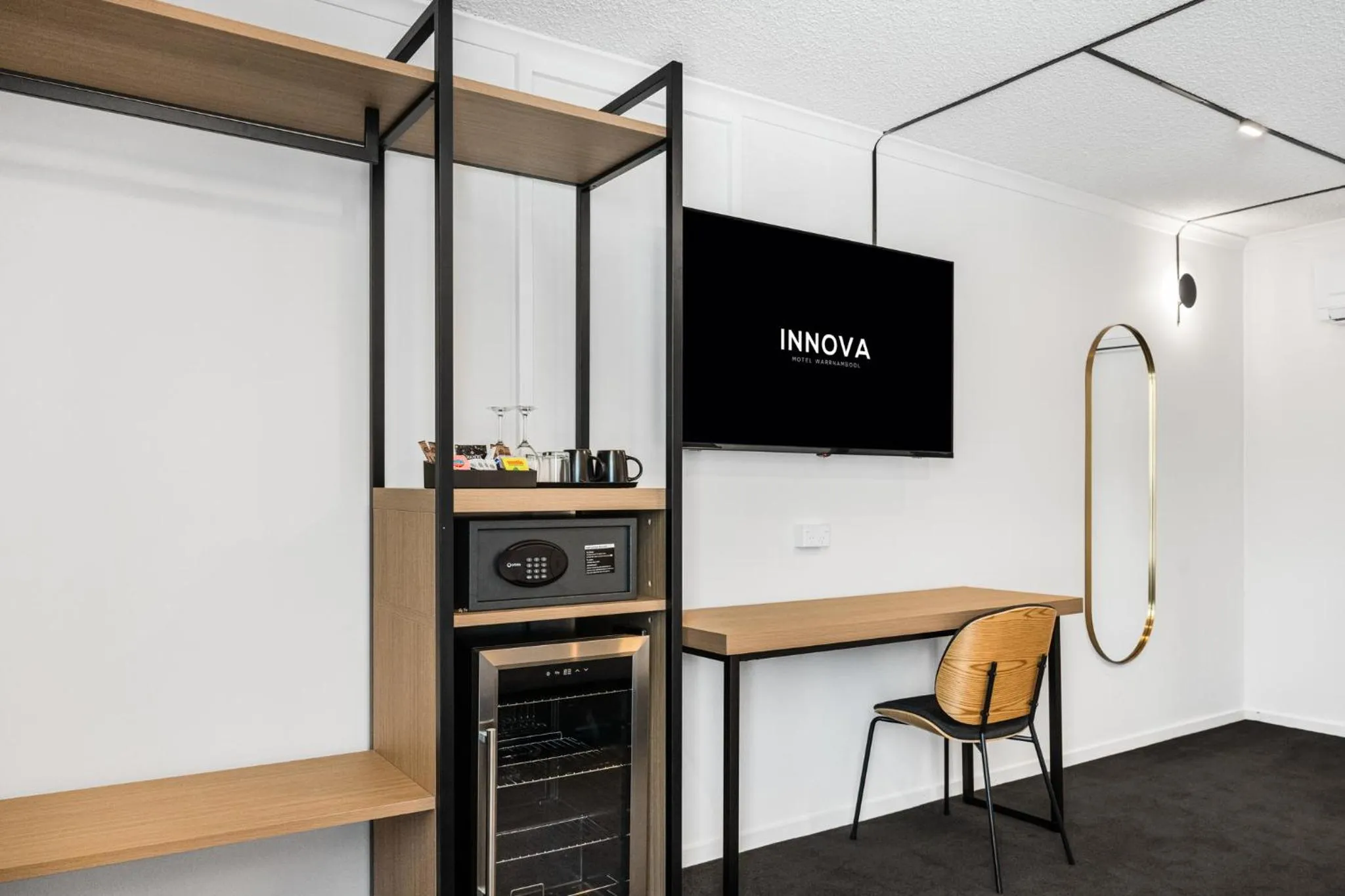 TV and multimedia in Innova Motel Warrnambool