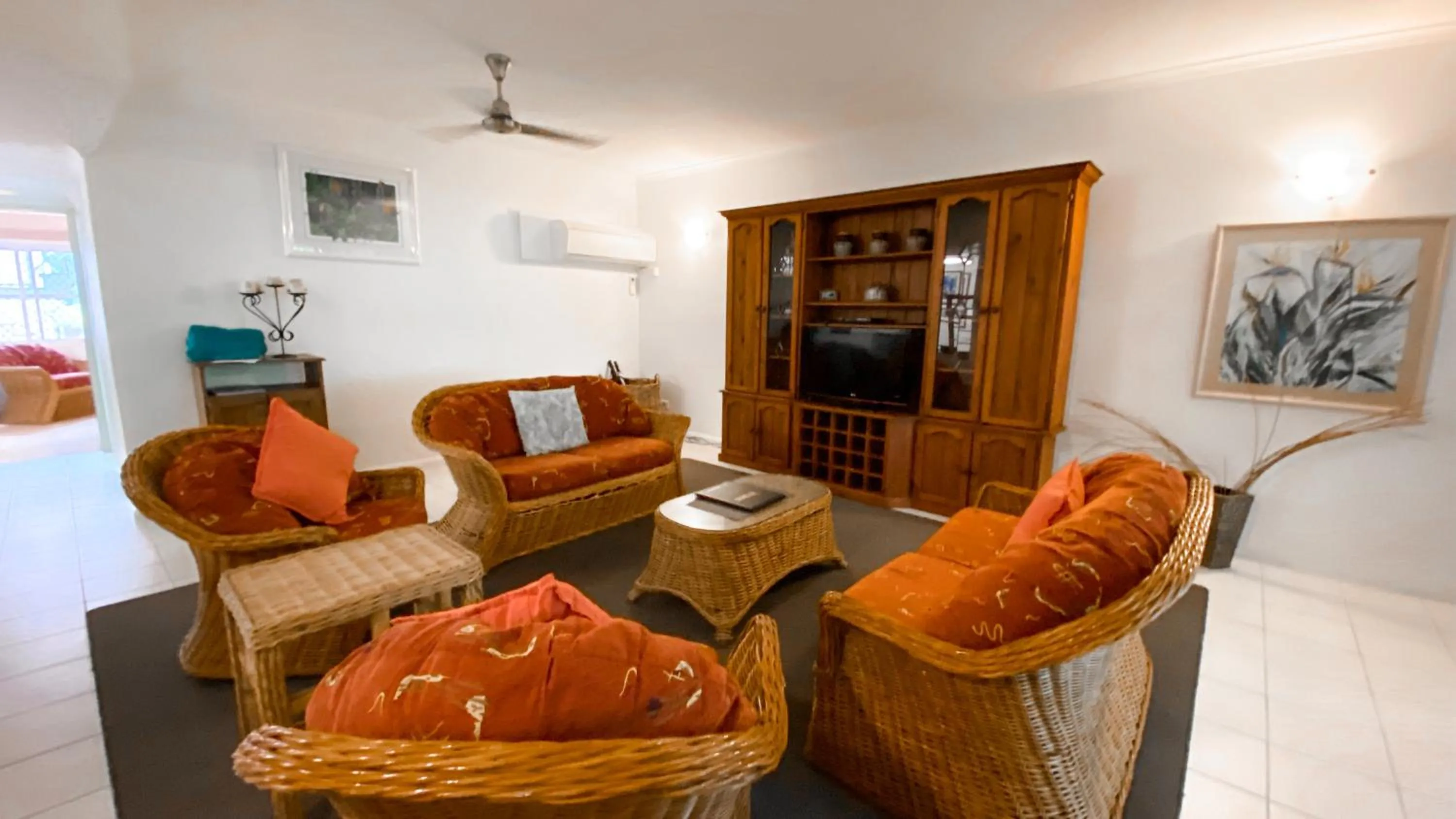 Living room in Beach Terraces