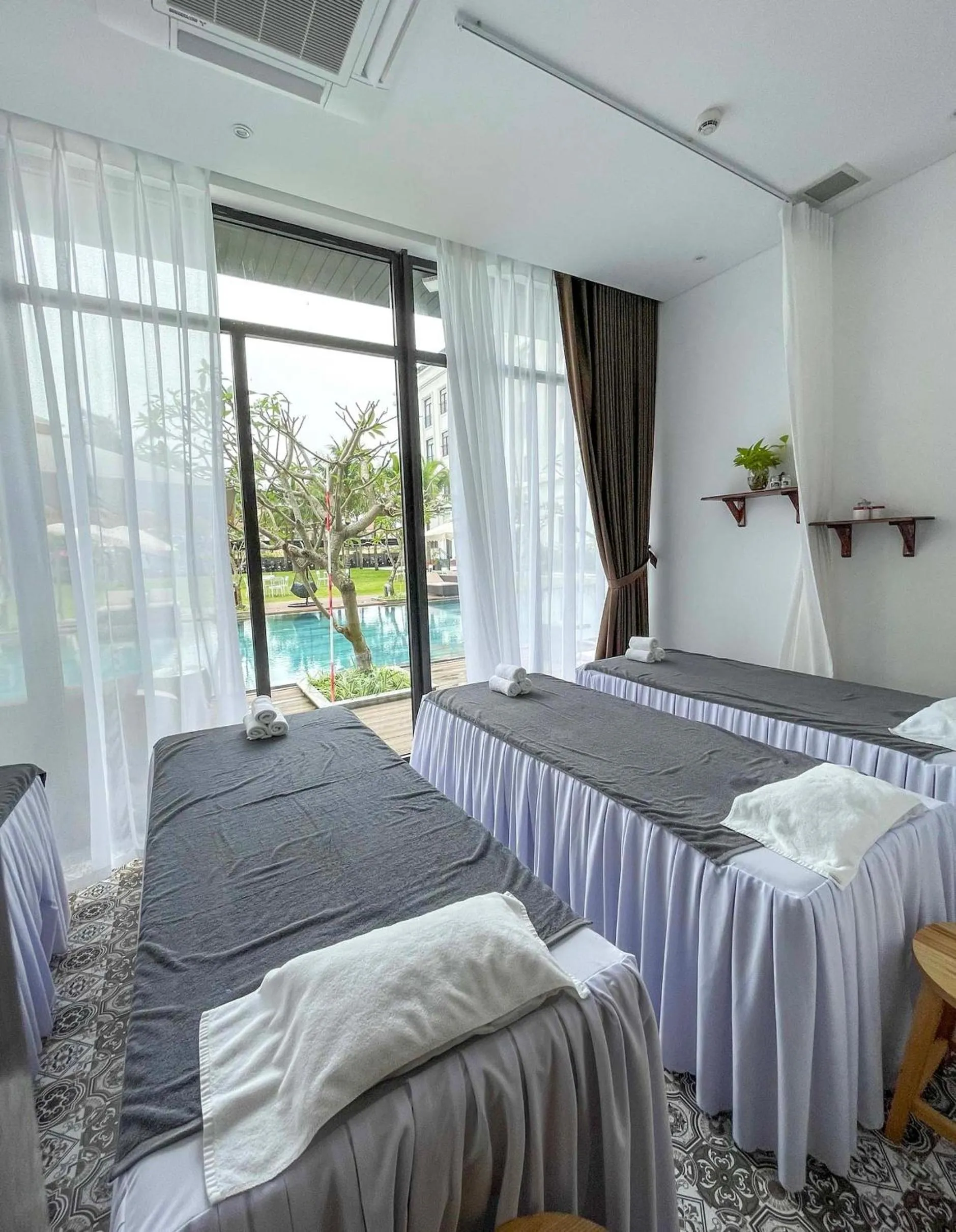 Massage, Bed in Nesta Hotel Da Nang