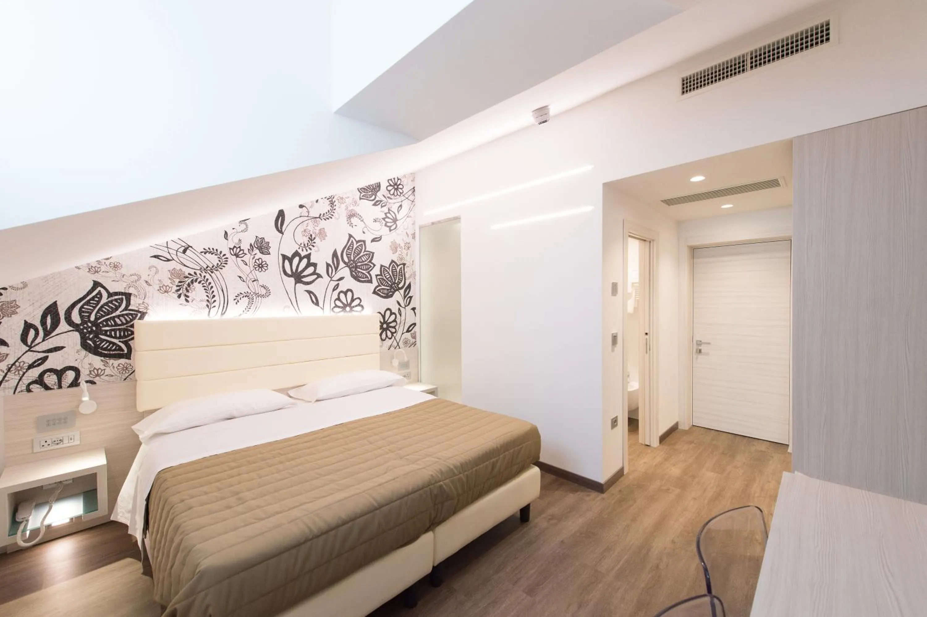 Bed in Grand Hotel Liberty