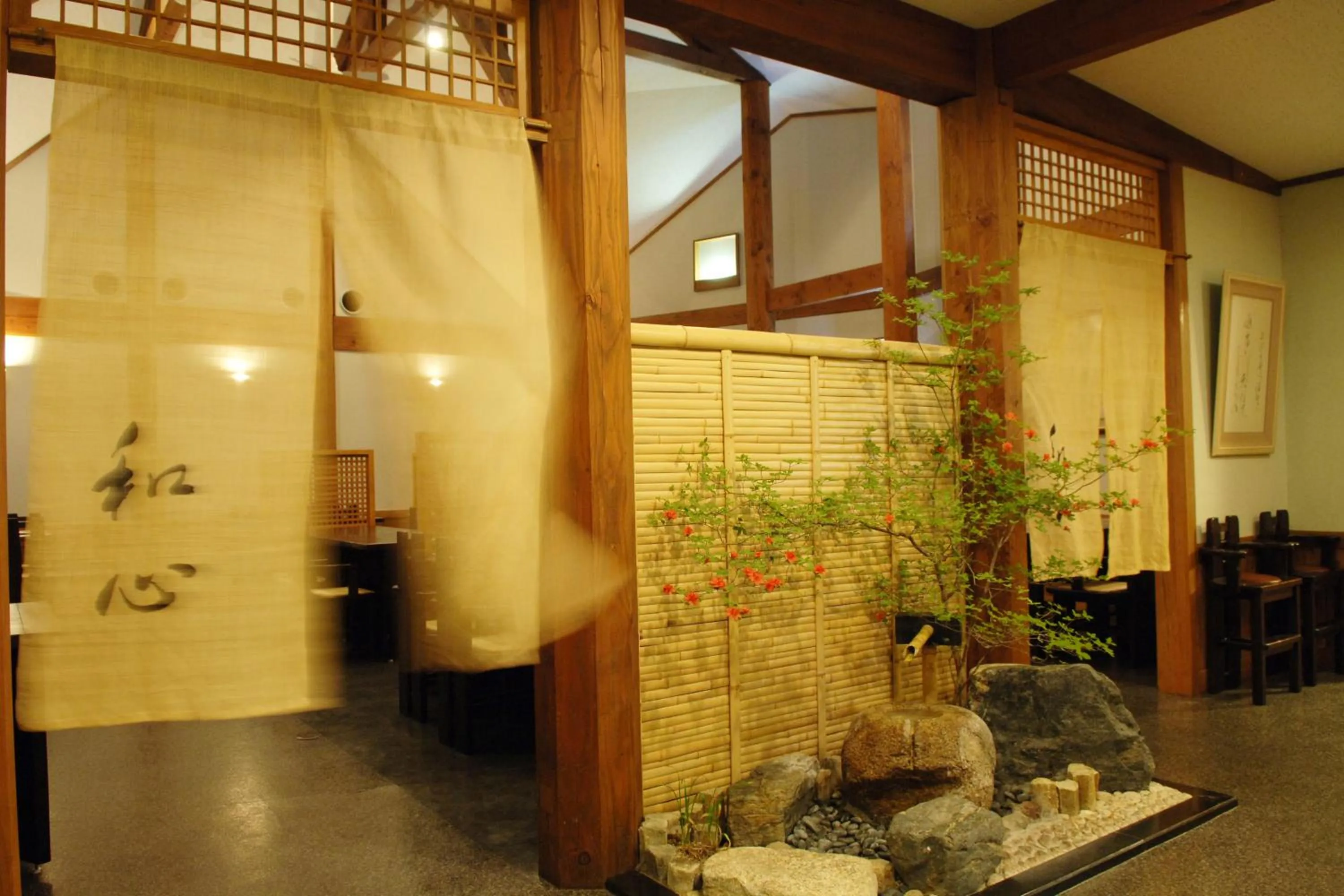 Restaurant/places to eat in Resonate Club Kuju