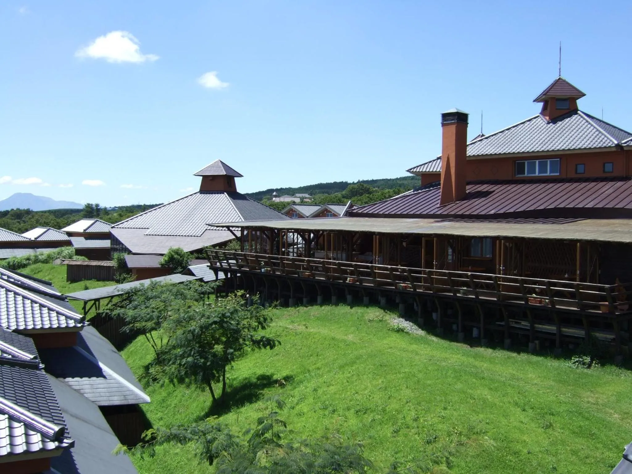 Property building in Resonate Club Kuju