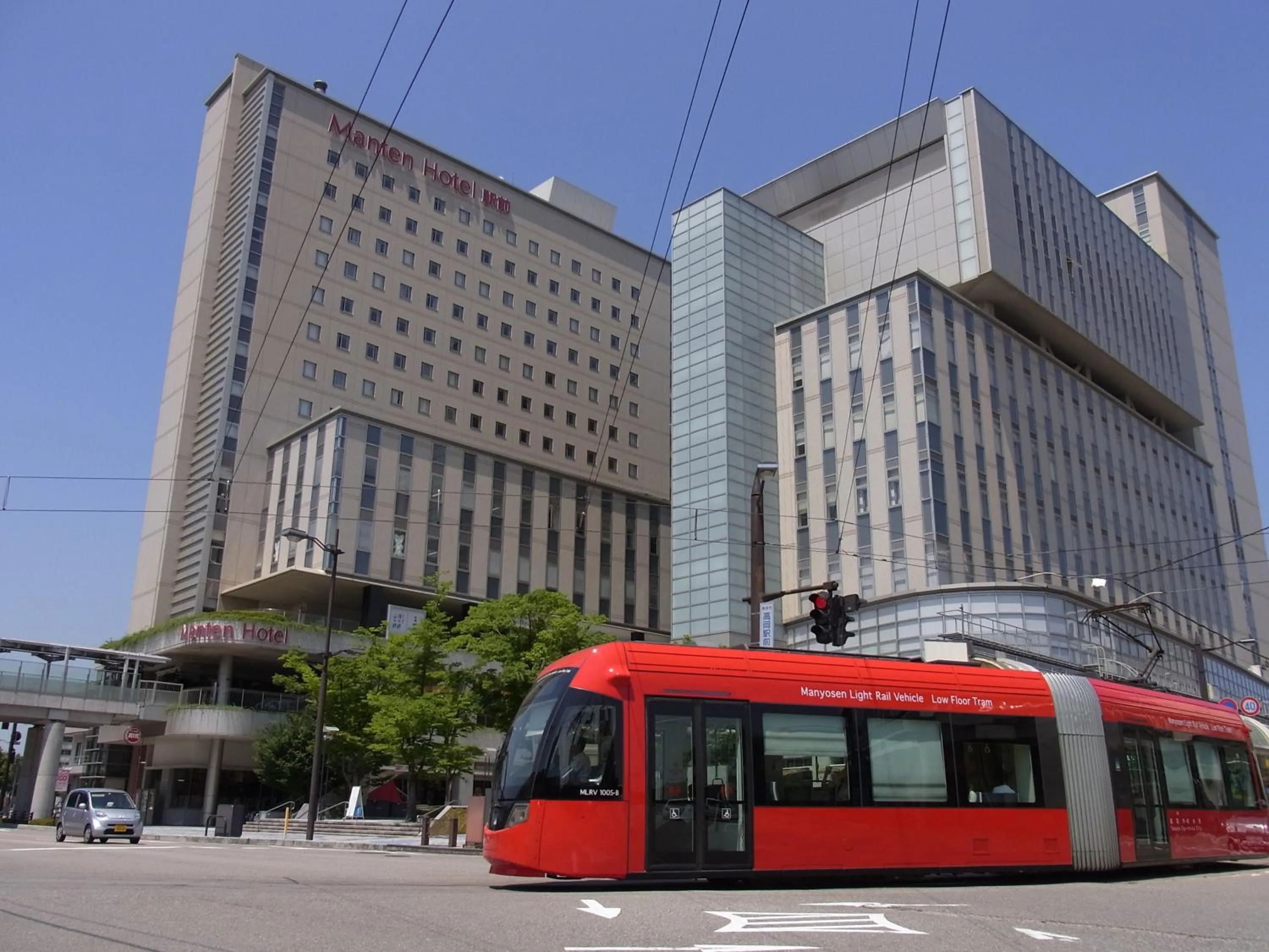 Facade/entrance in Takaoka Manten Hotel Ekimae