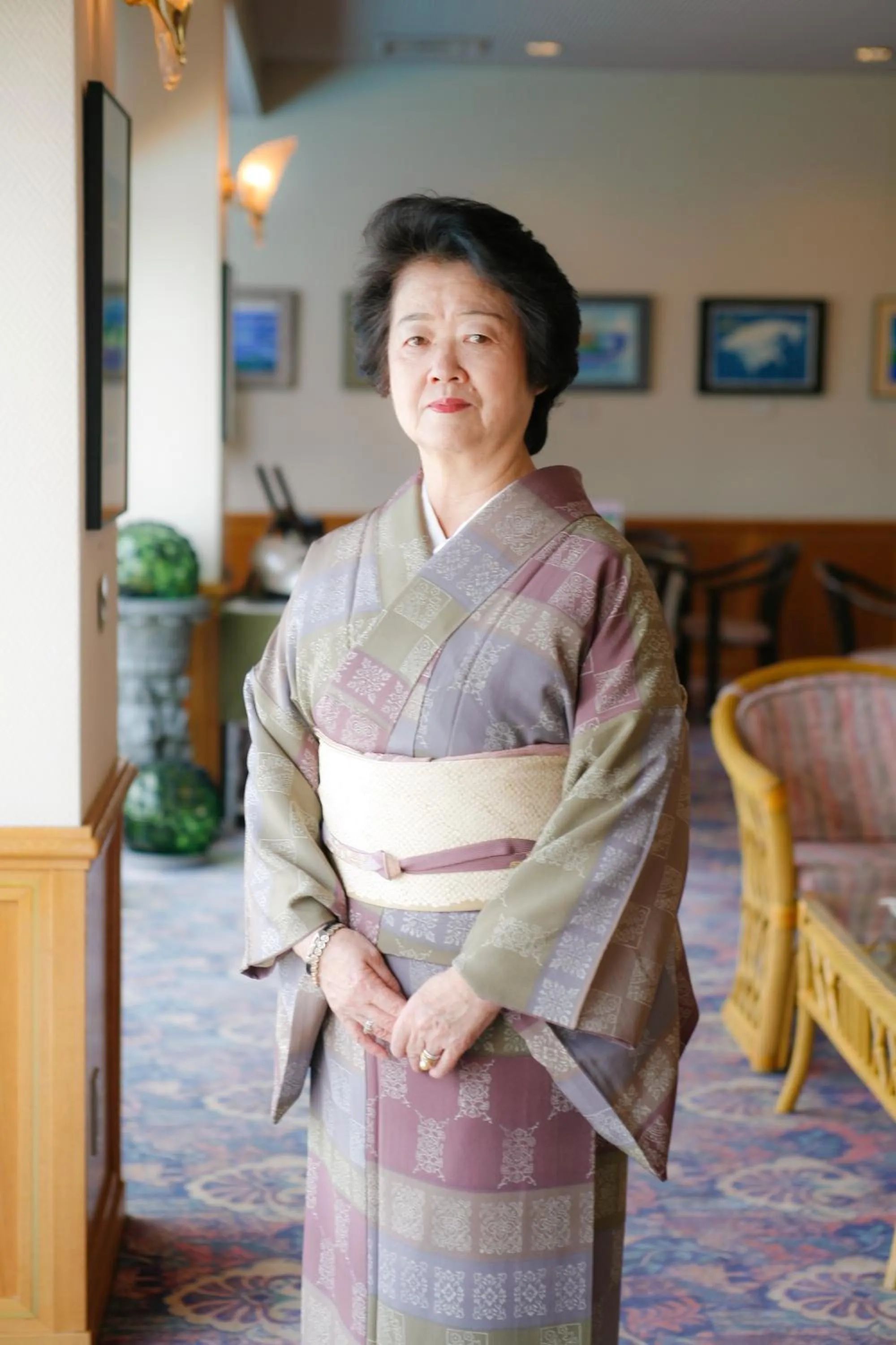 Staff in Tabinoyado Ushionoakari Geiboso