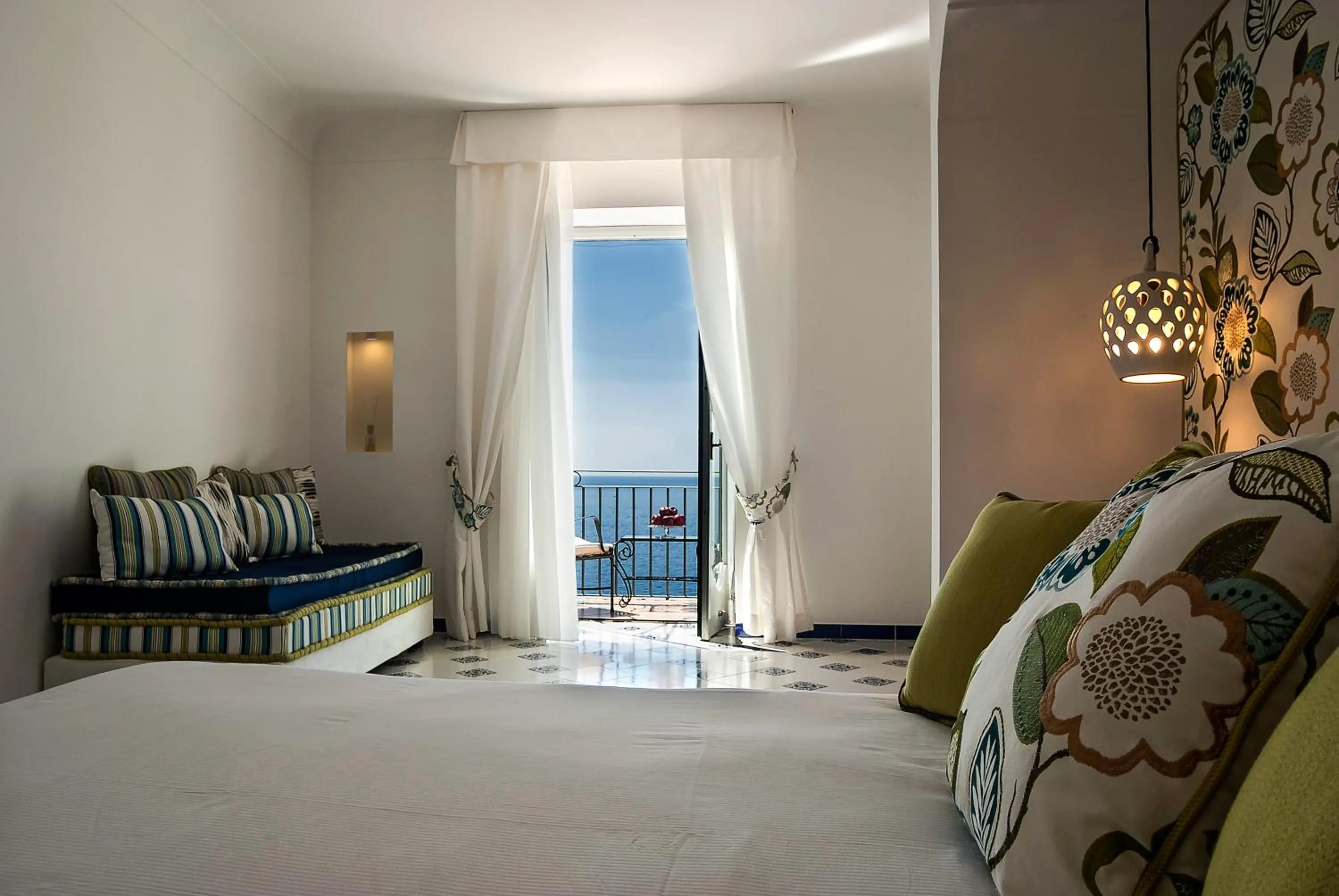 Bed in Hotel Montemare