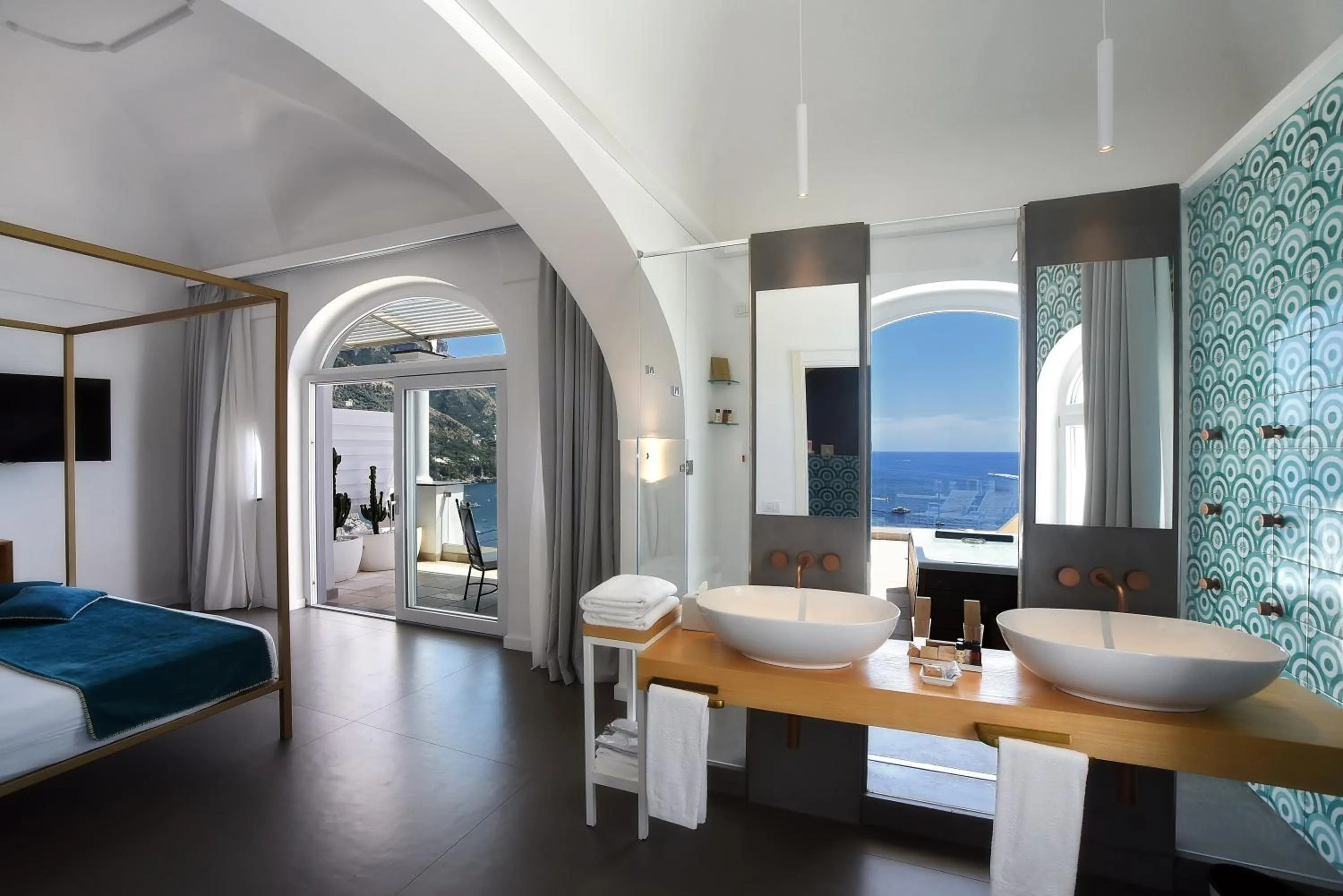 Bed in Hotel Montemare