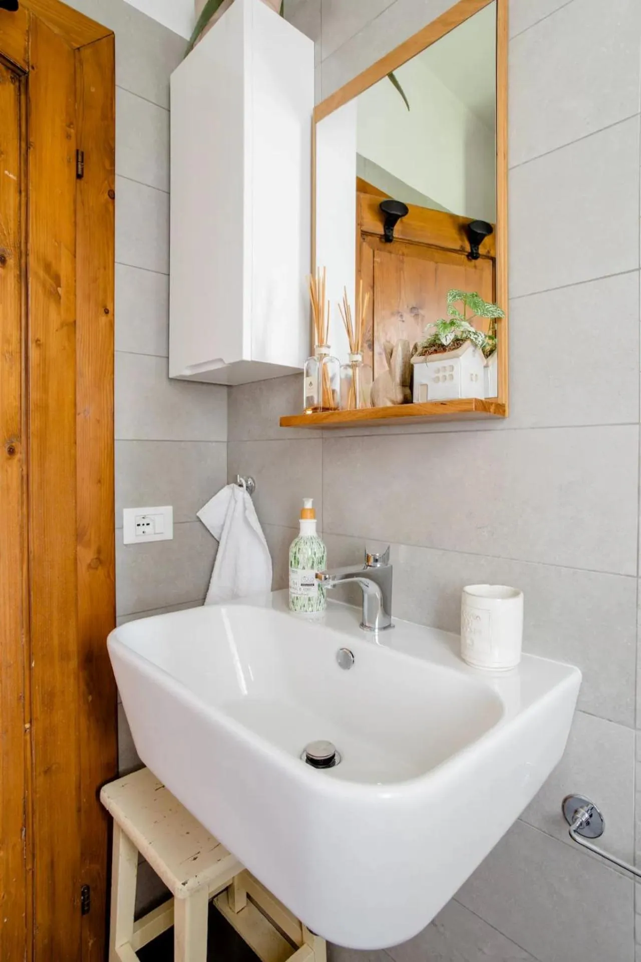 B&B Ernestine Family Home