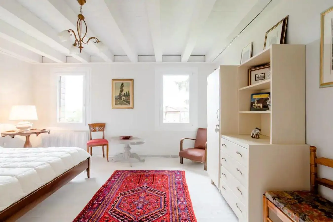 Bed in B&B Ernestine Family Home