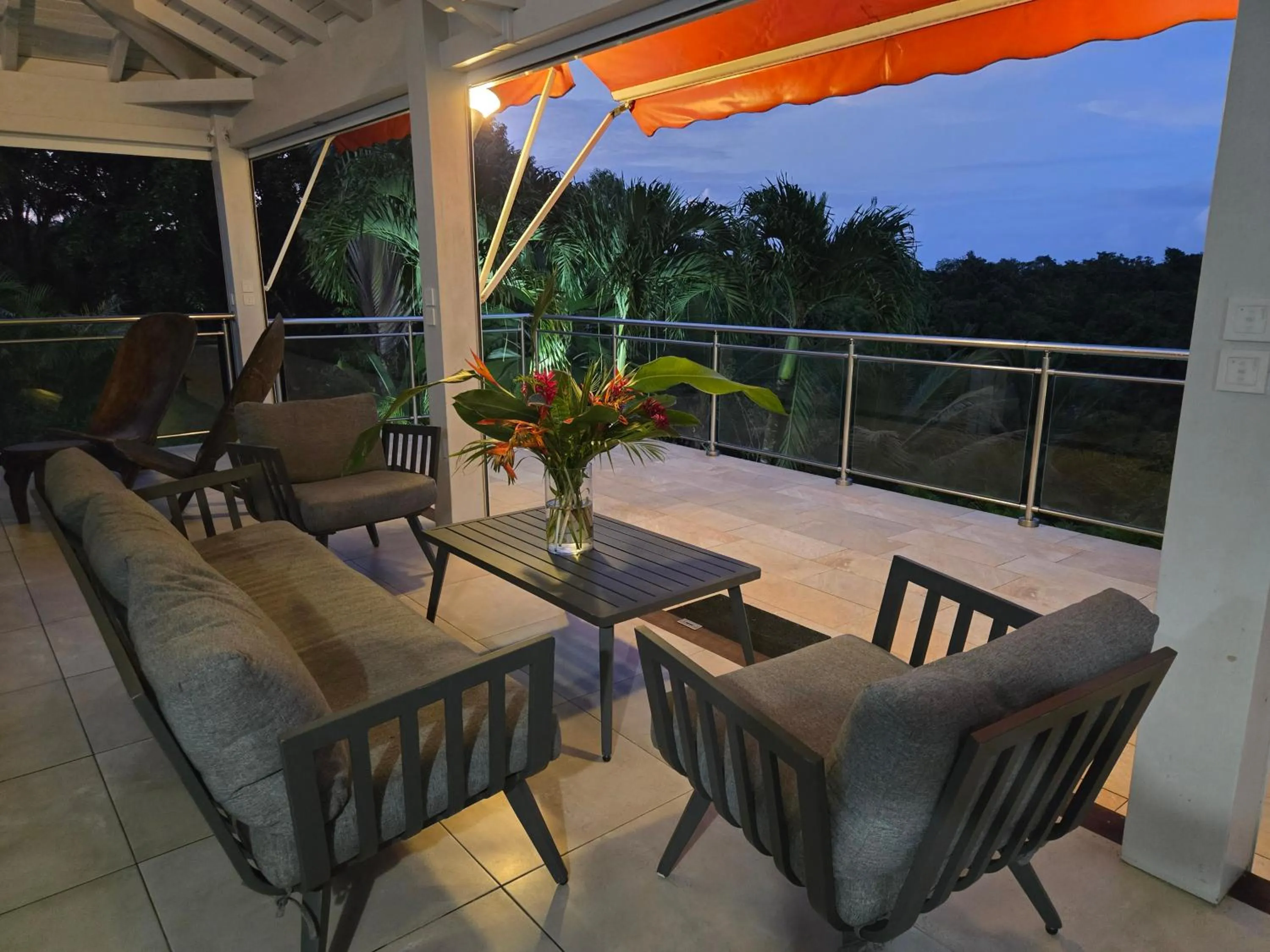 Balcony/Terrace in Villa Écrin de Nature