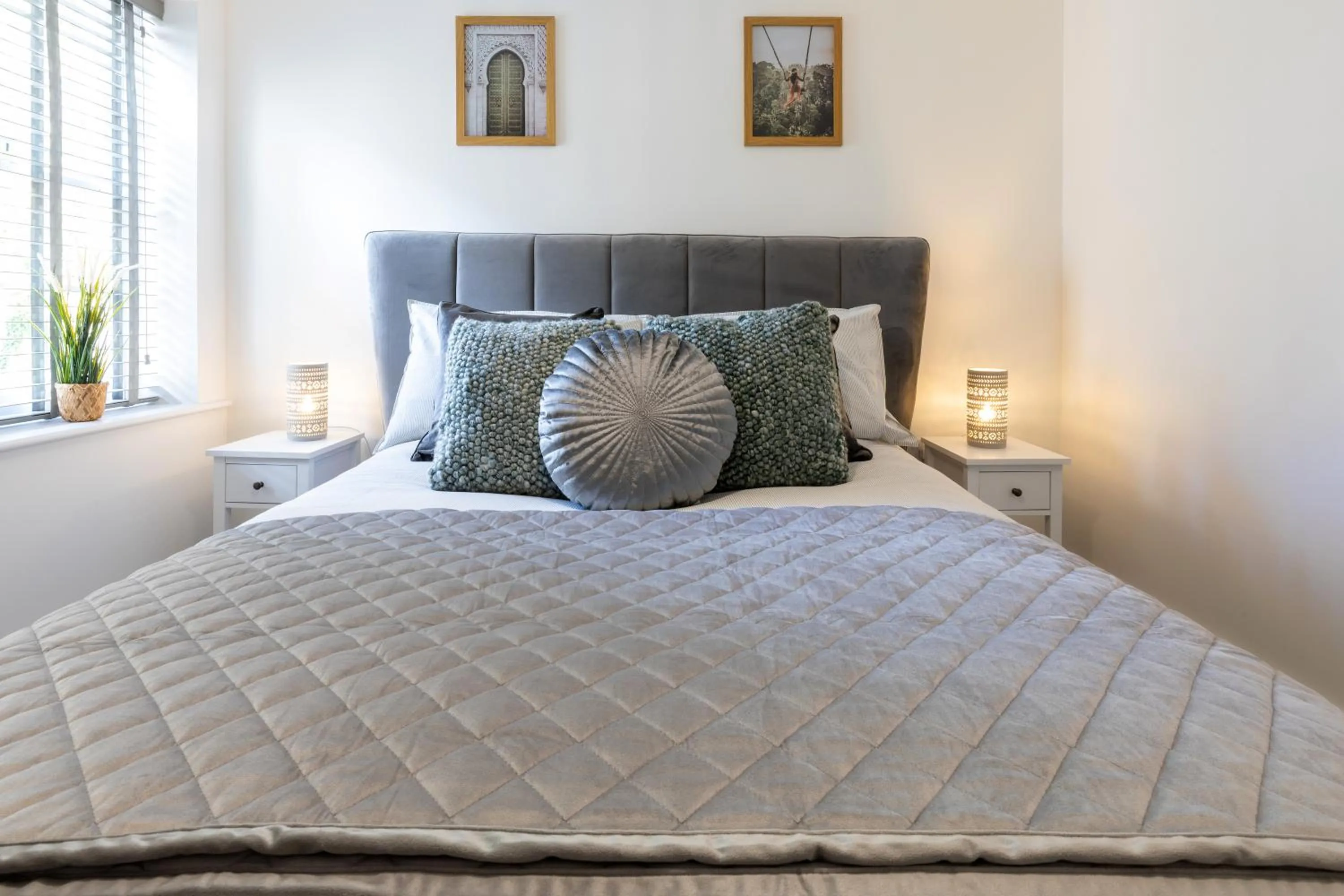 Bedroom, Bed in The Courtyard