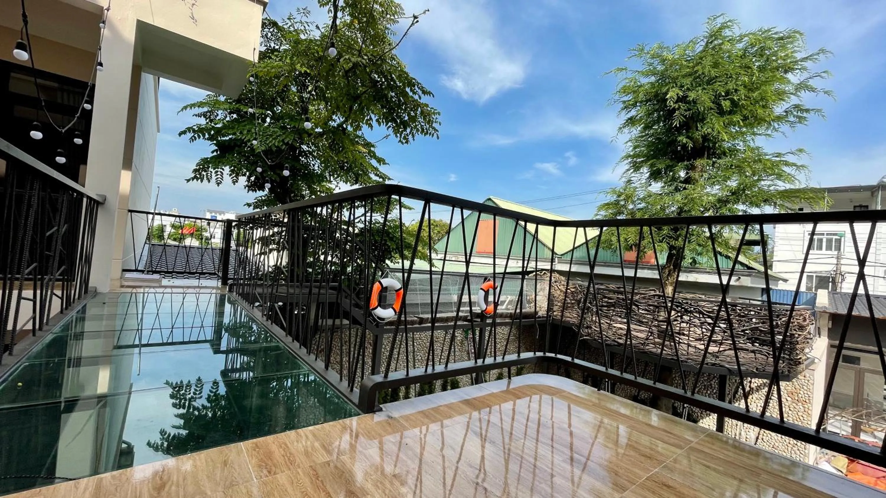 Balcony/Terrace in PHOENIX MINH CHÂU HOTEL