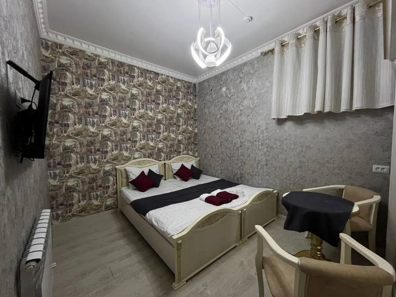 Photo of the whole room in FENIX HOTEL