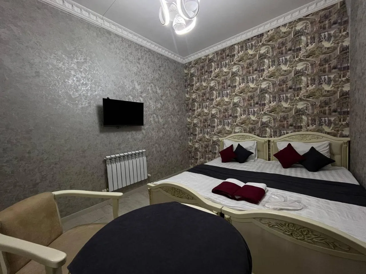 Photo of the whole room in FENIX HOTEL