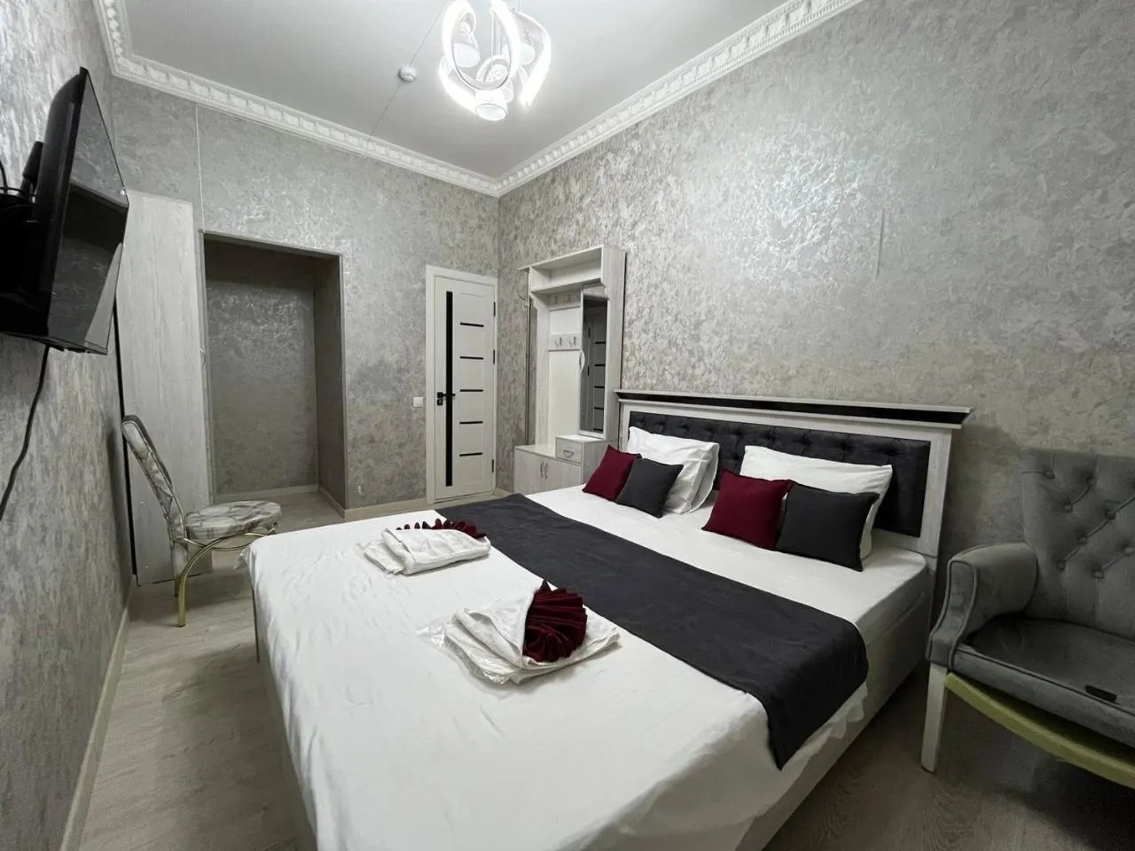 Photo of the whole room in FENIX HOTEL