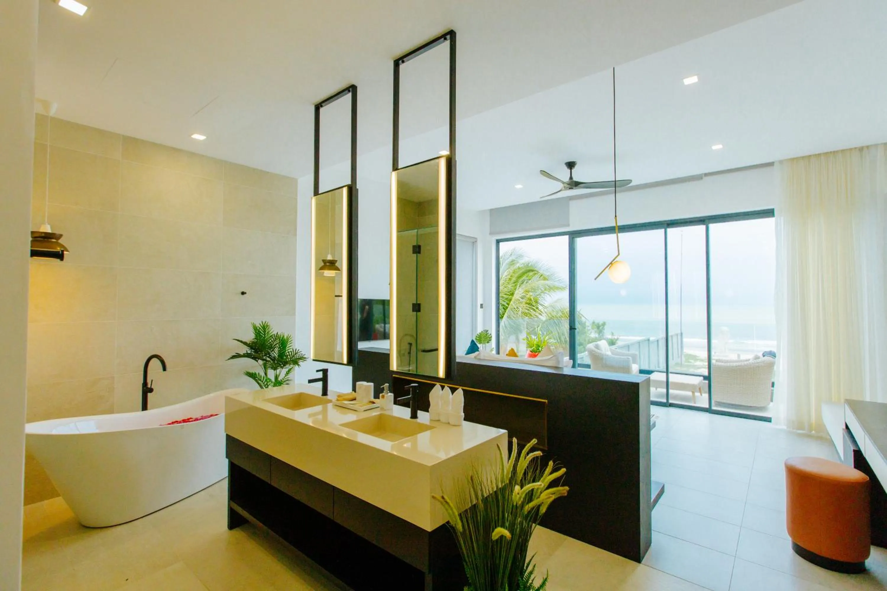 Bathroom in Perolas Villas Resort - Ke Ga Bay