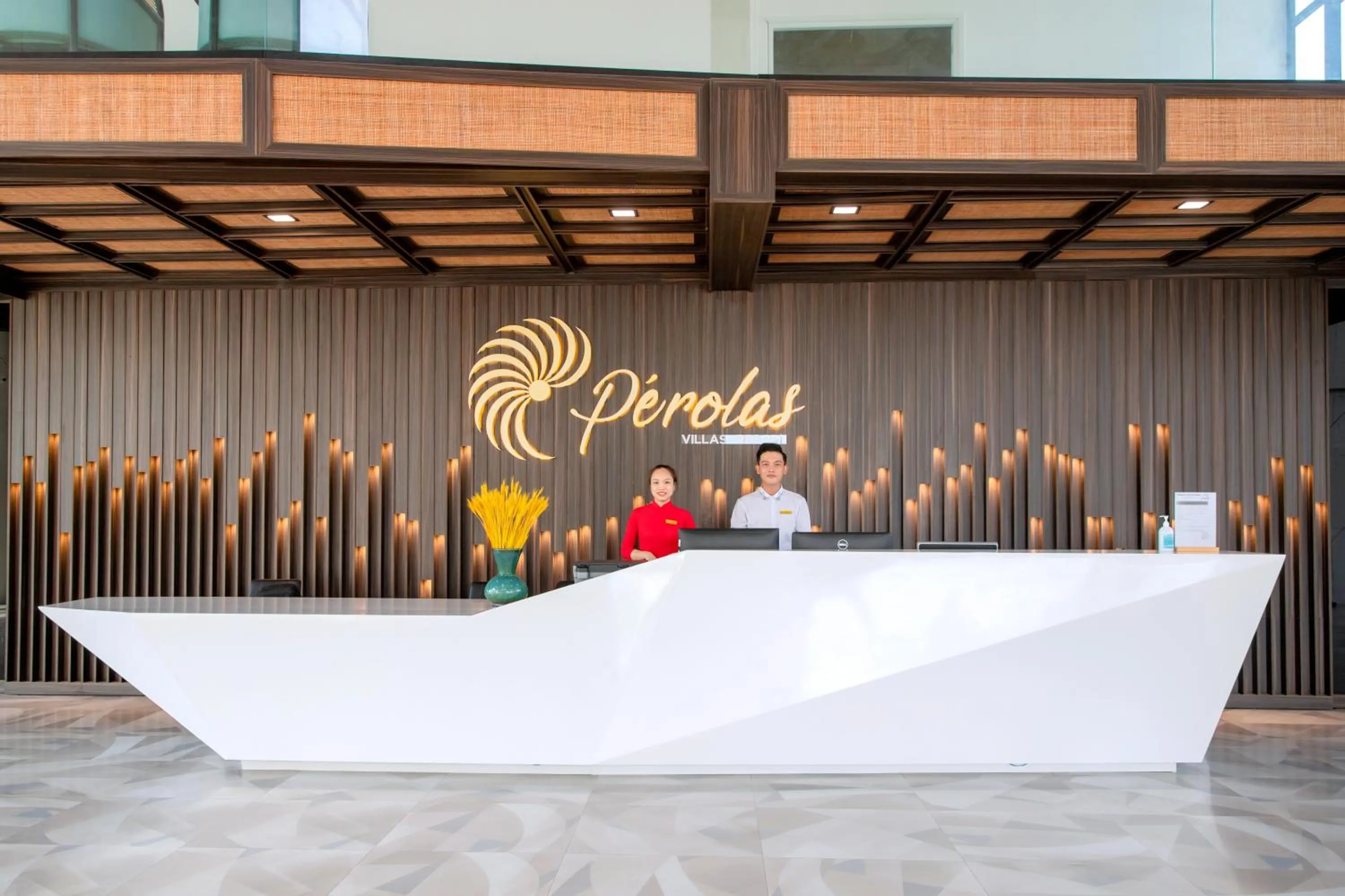 Lobby or reception in Perolas Villas Resort - Ke Ga Bay